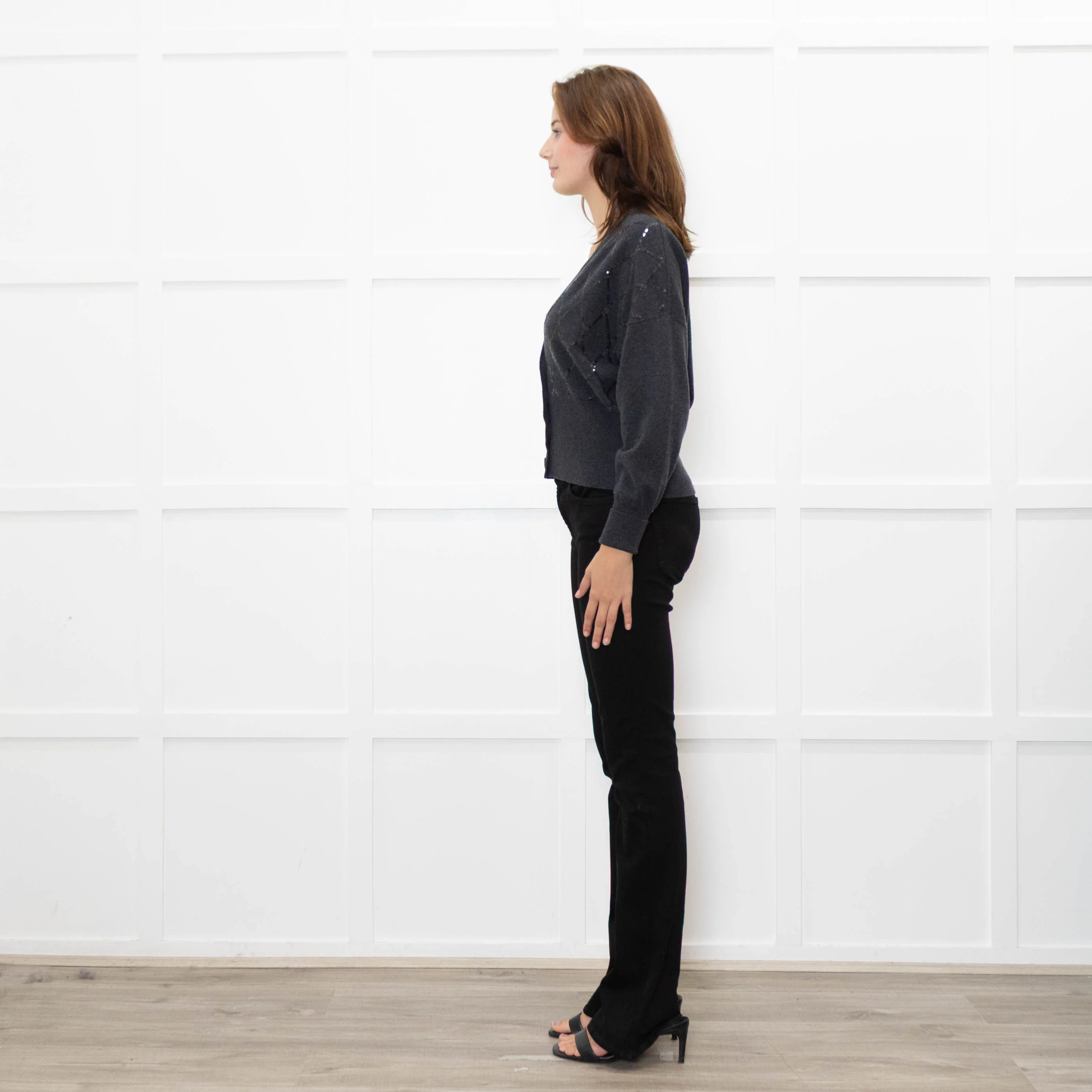 Brunello Cucinelli Grey Cashmere Cropped Cardigan With Sequin Argyle - Image 4