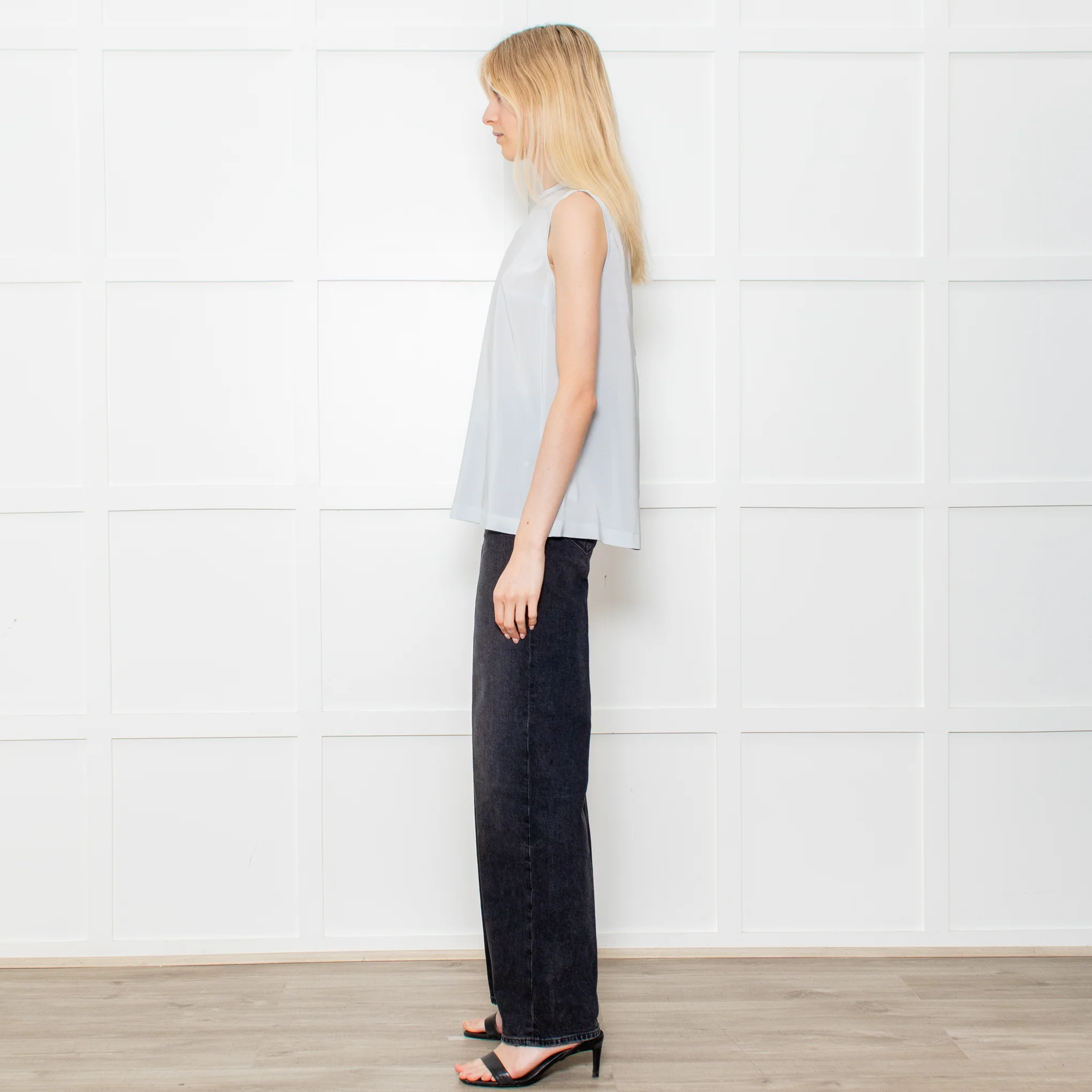Brunello Cuccinelli Pale Blue Silk Sleeveless Top Crystal Neck - Image 11