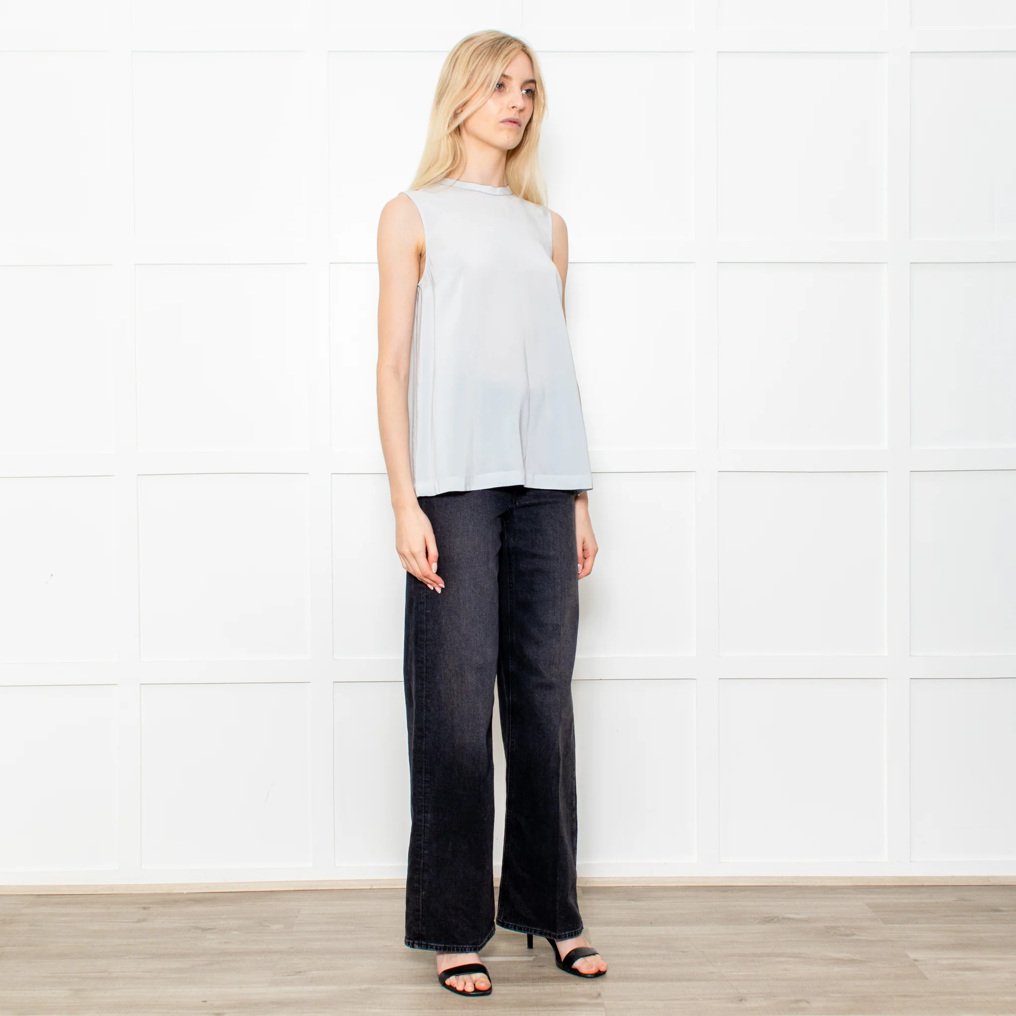 Brunello Cuccinelli Pale Blue Silk Sleeveless Top Crystal Neck - Image 14
