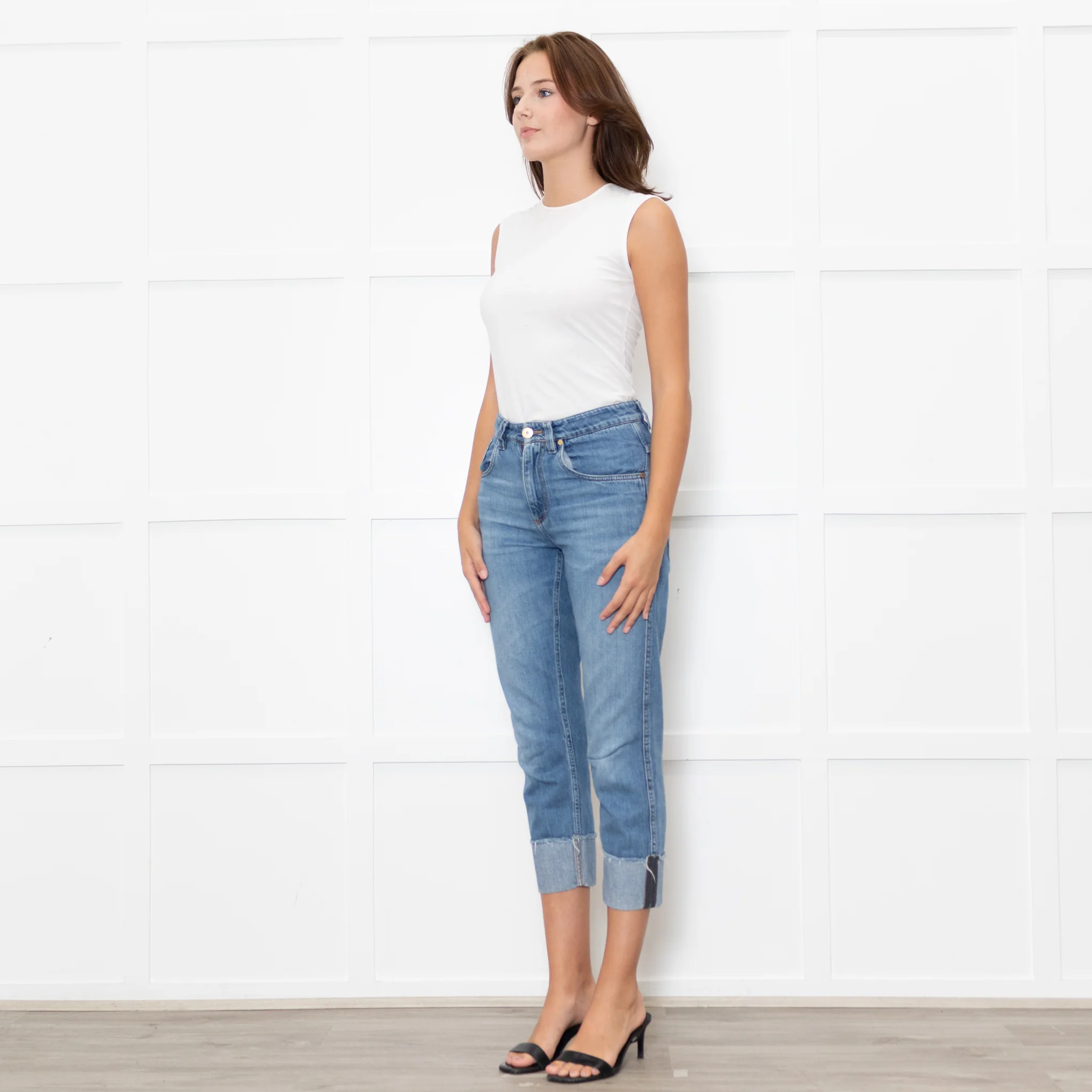 Brunello Cucinelli Blue Denim Turn Up Jeans - Image 3