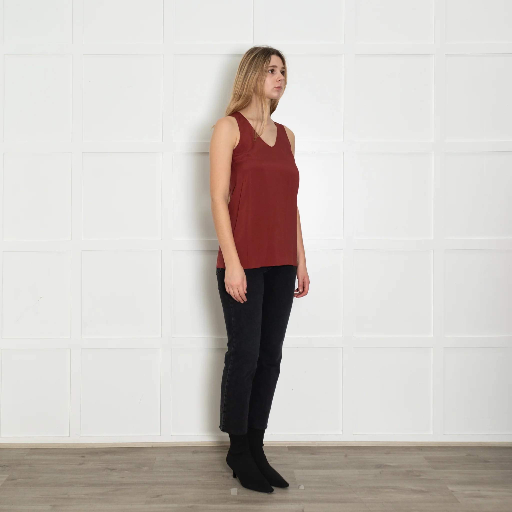 Brunello Cucinelli Red Silk Vest - Image 7