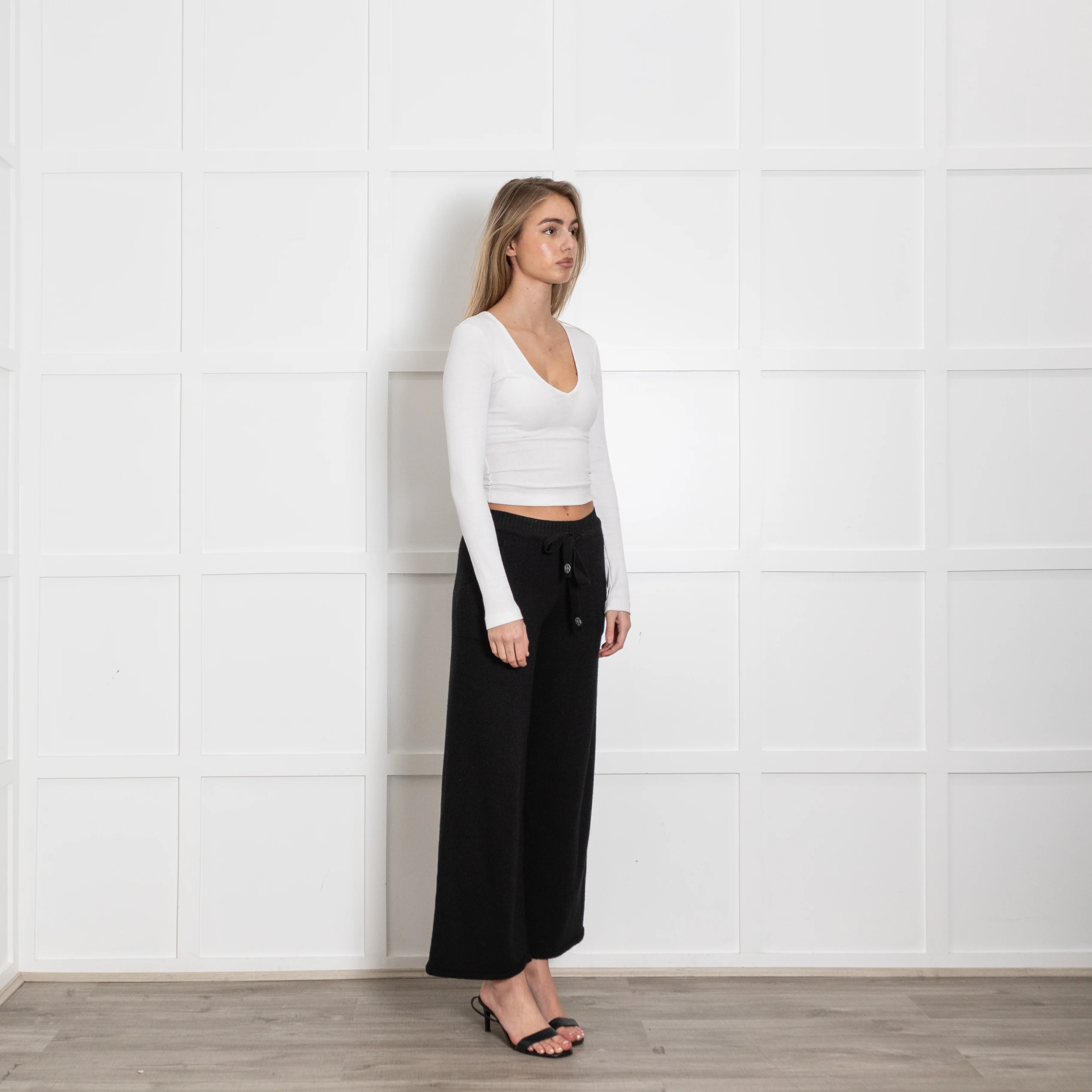 Brusnika Black Cashmere/Wool Mix Drawstring Trousers - Image 7