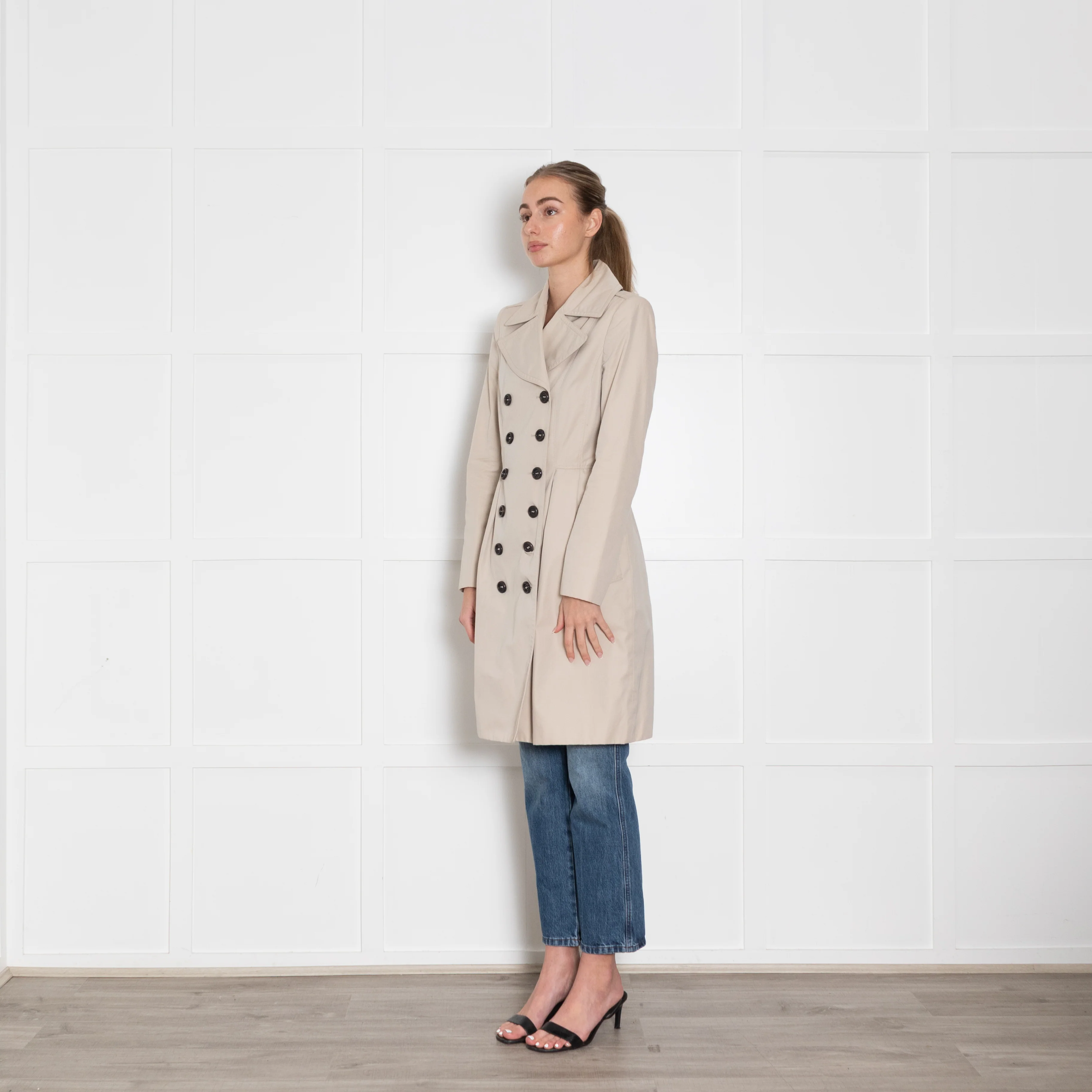 Burberry Beige Cotton Waisted Trench Coat - Image 3