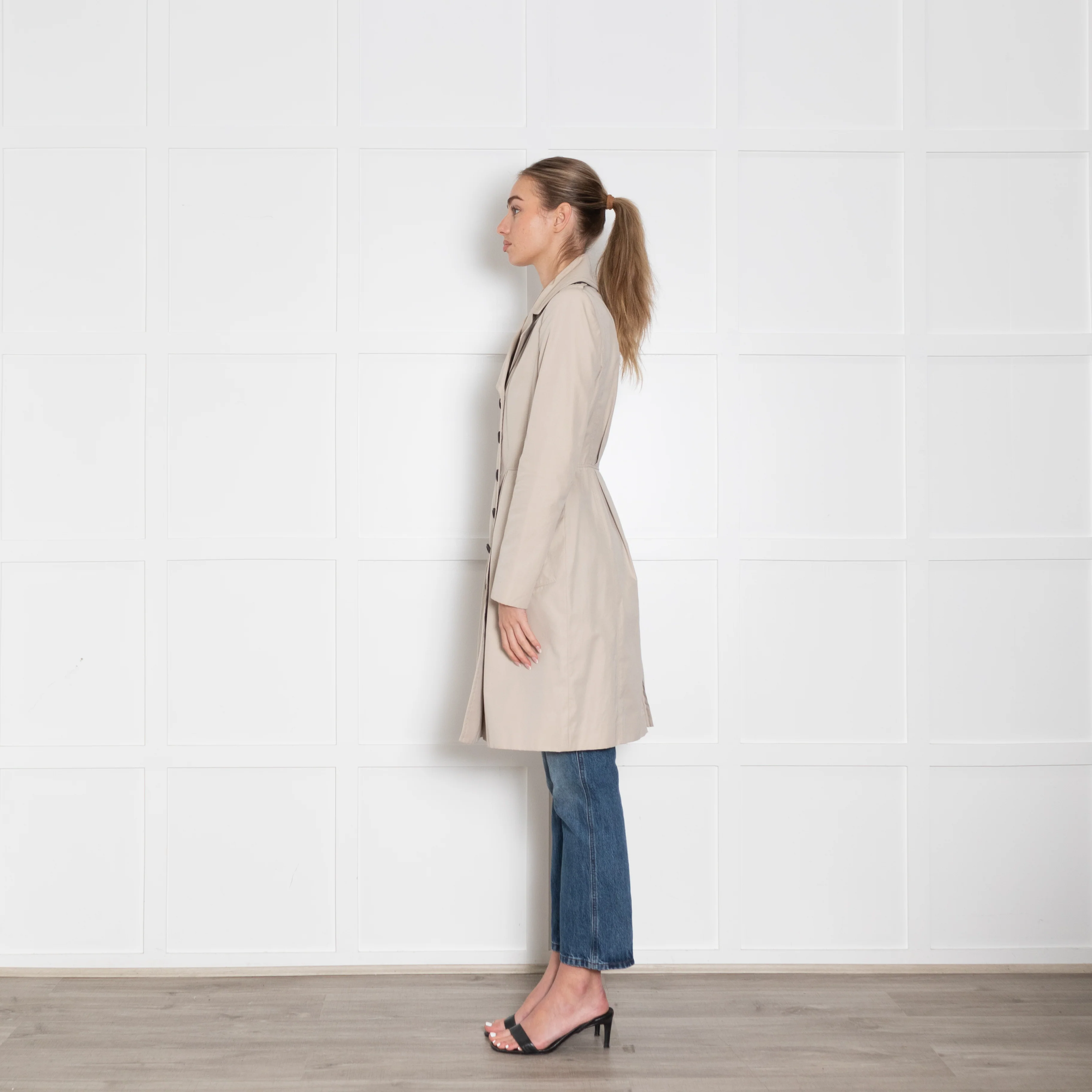 Burberry Beige Cotton Waisted Trench Coat - Image 4