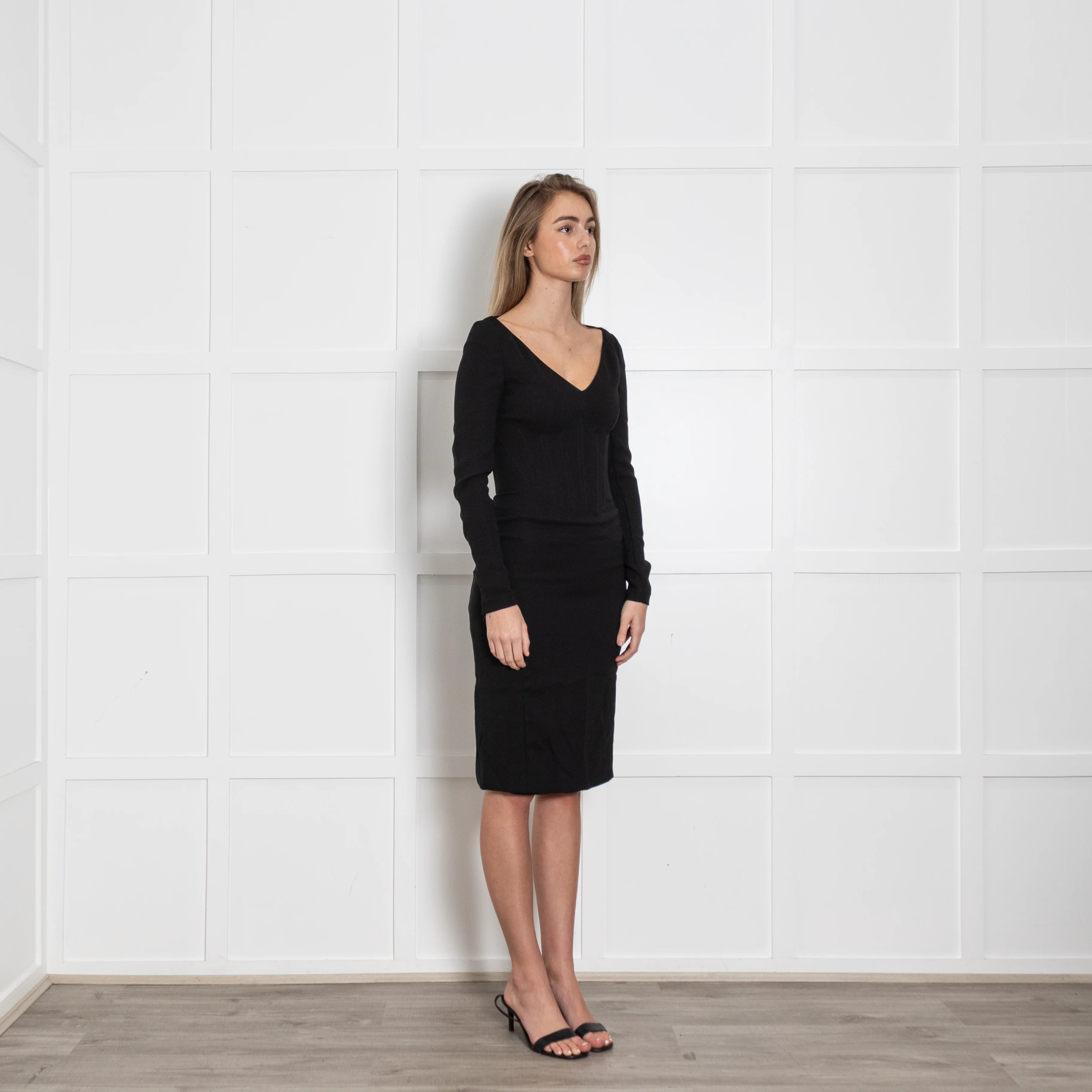 Burberry Black Boned Bodice Long Sleeve Dress - Image 7