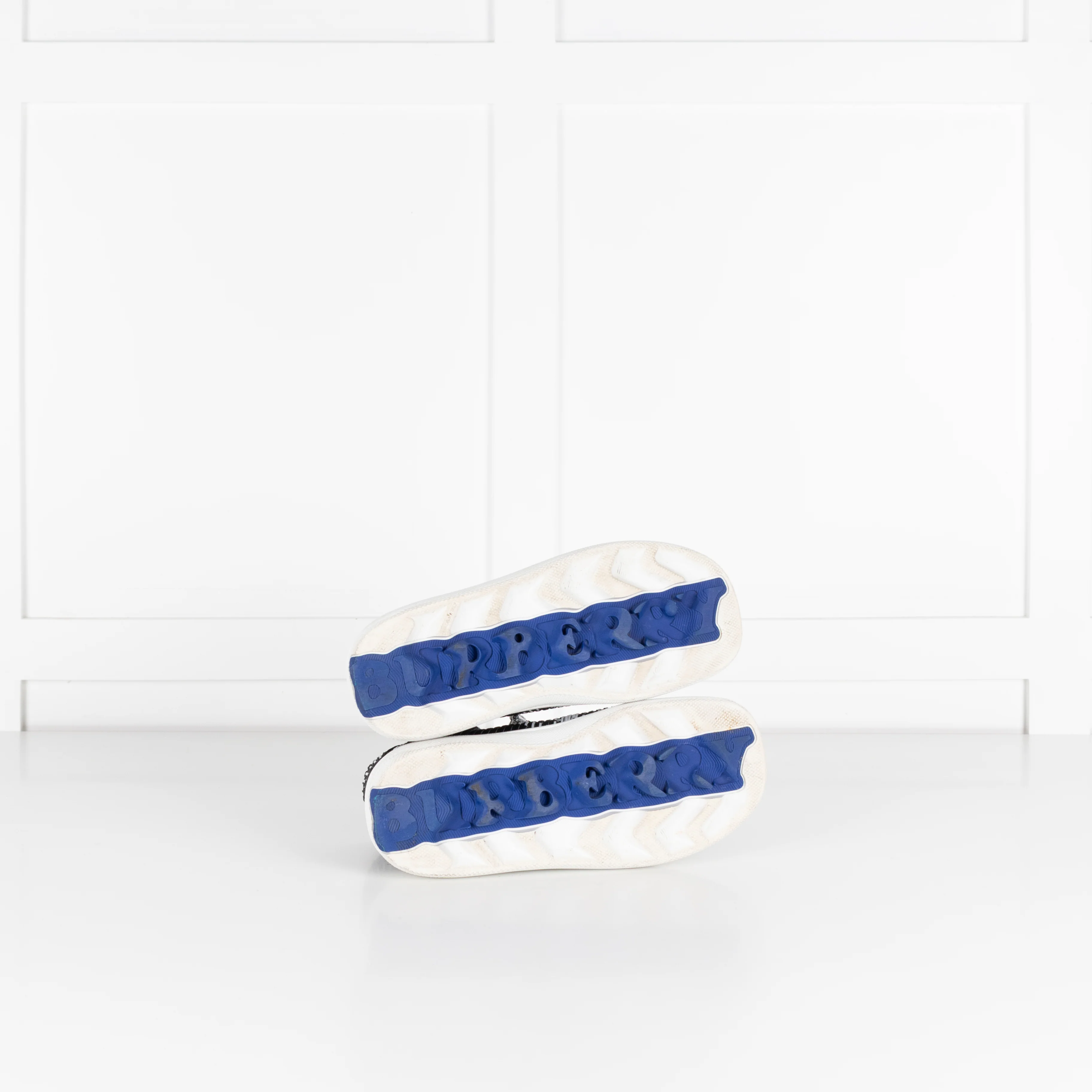 Burberry Black White Check Knit Box Trainers - Image 7