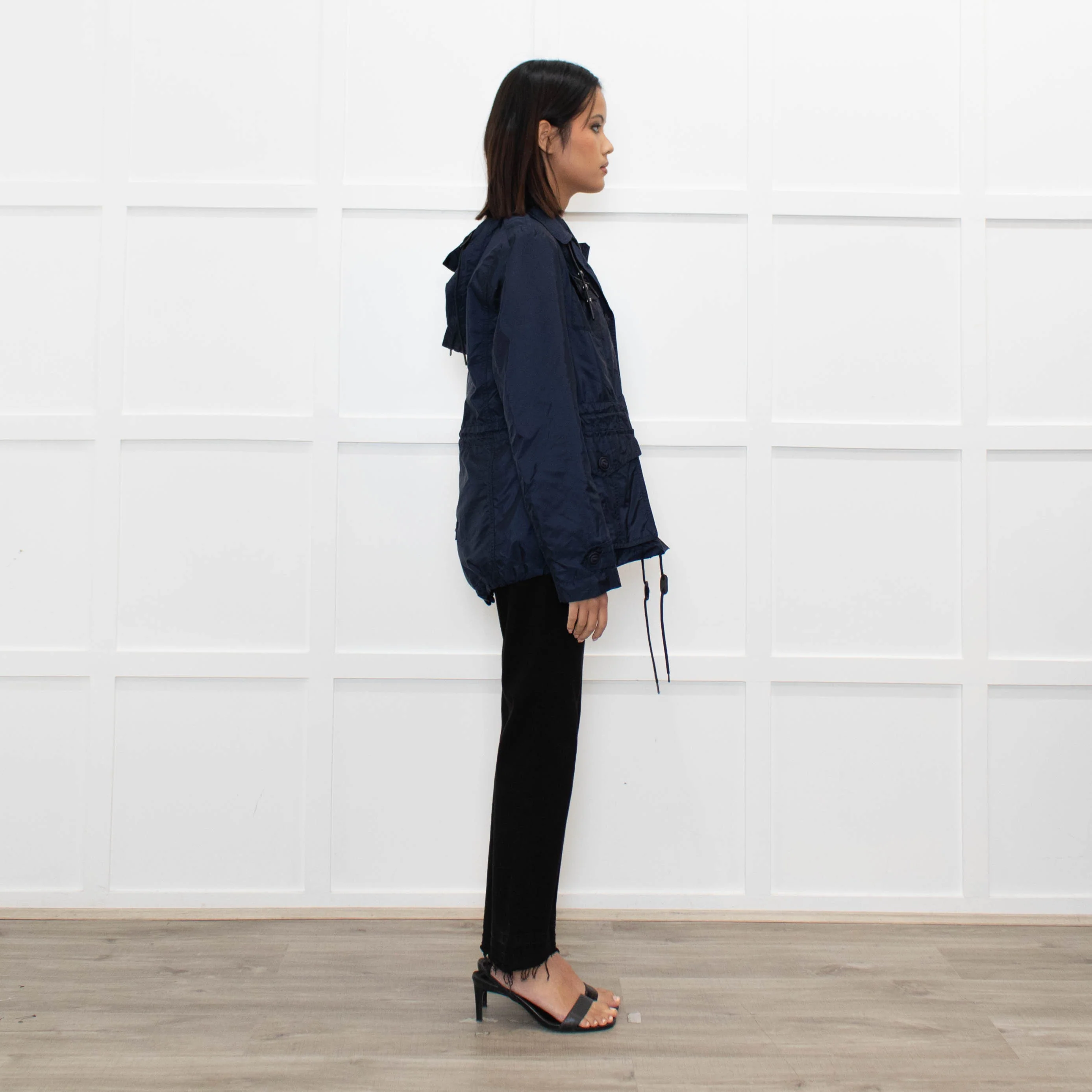 Burberry Brit Lightweight Navy Zip Pocket Parka Jacket - Image 4