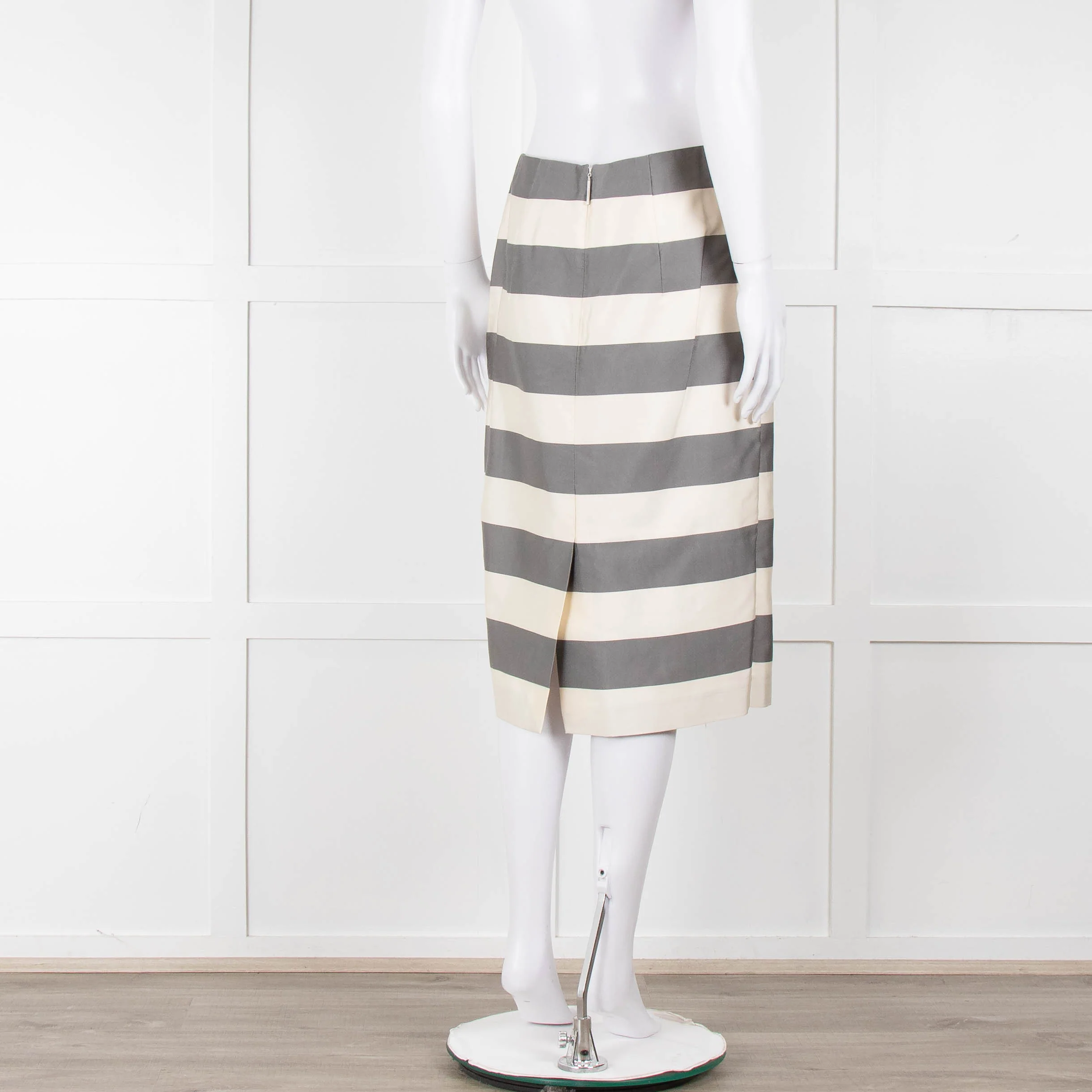Burberry Cream Grey Striped Pencil Skirt - Image 4