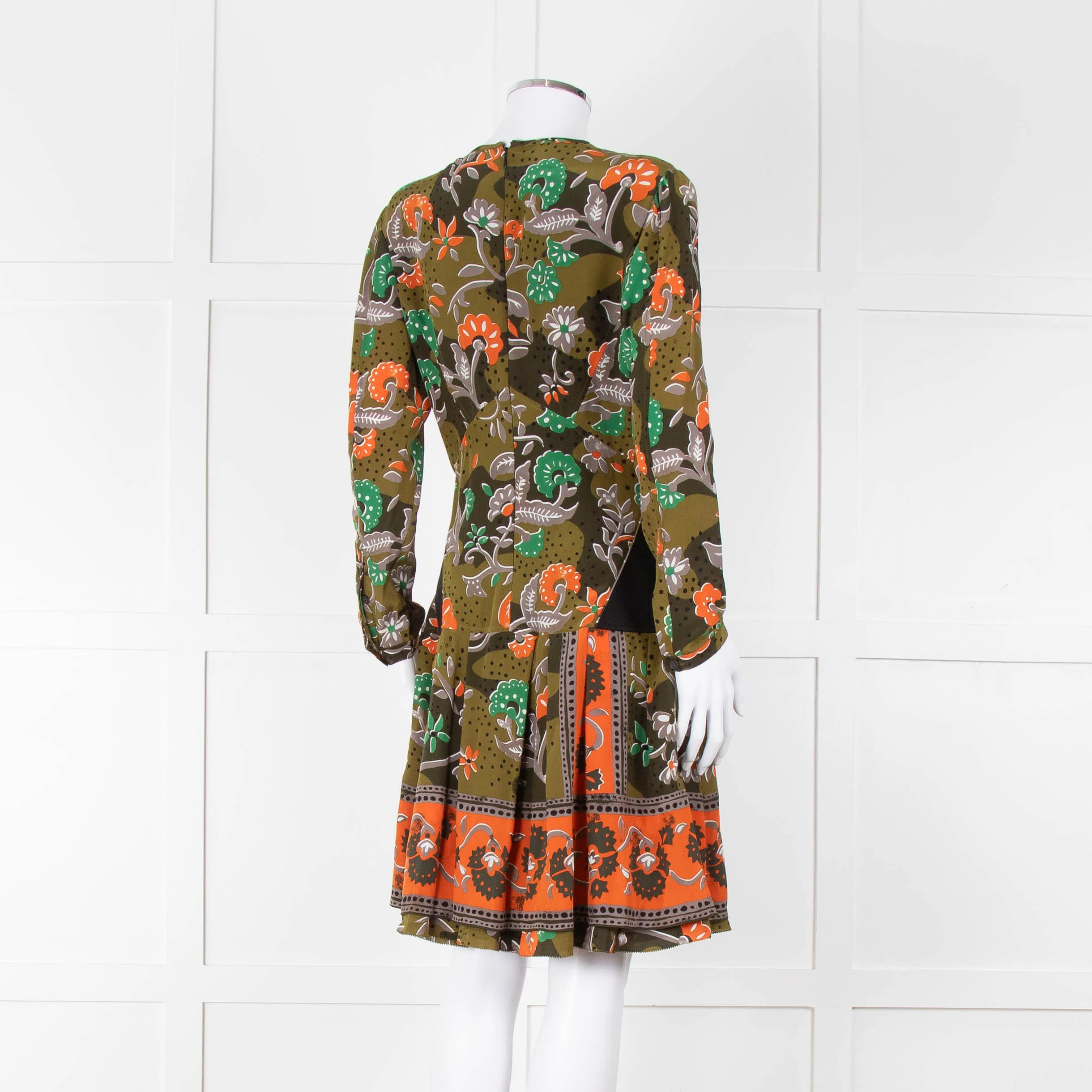 Burberry Khaki Orange Floral V-Neck Long Sleeve Dress - Image 4