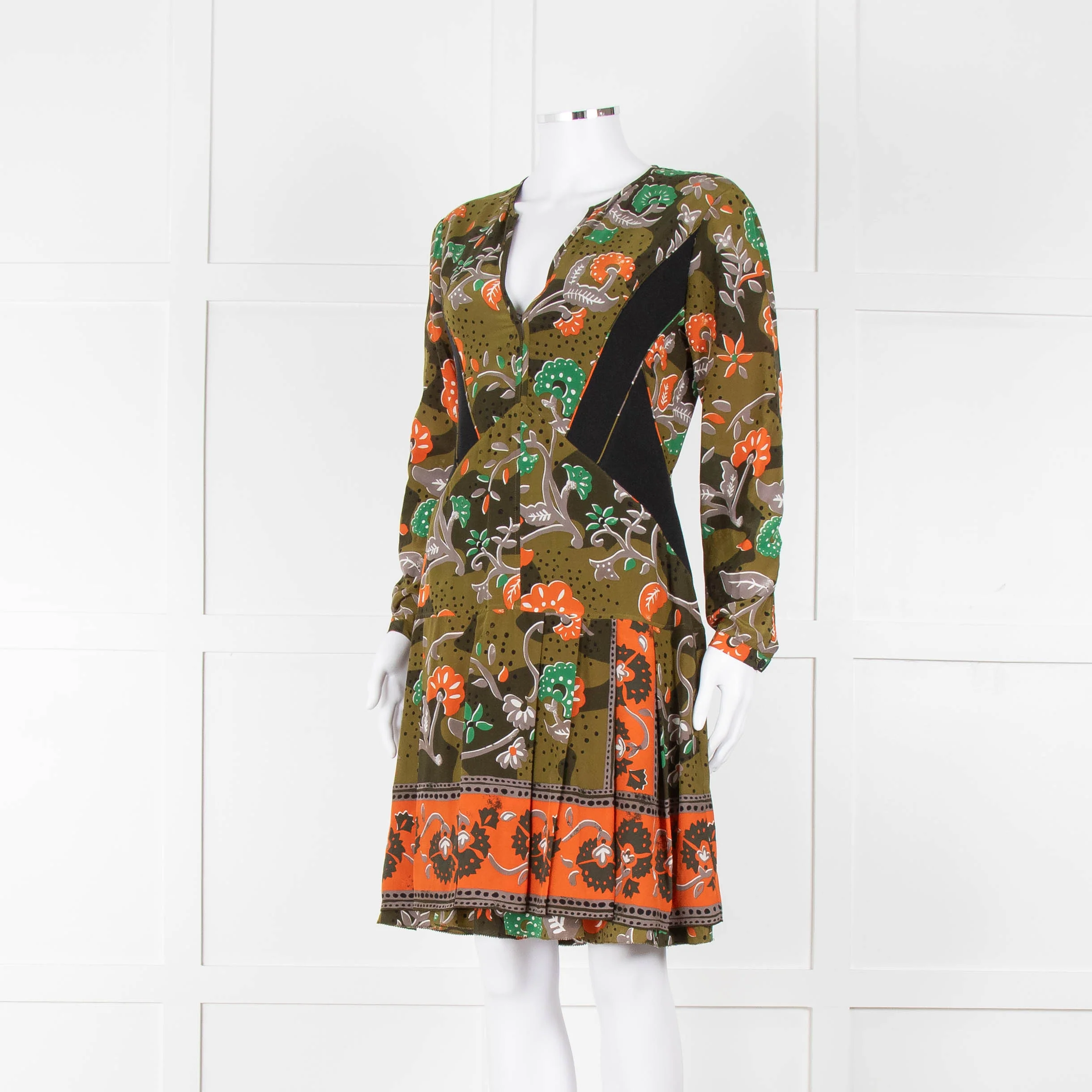 Burberry Khaki Orange Floral V-Neck Long Sleeve Dress - Image 8