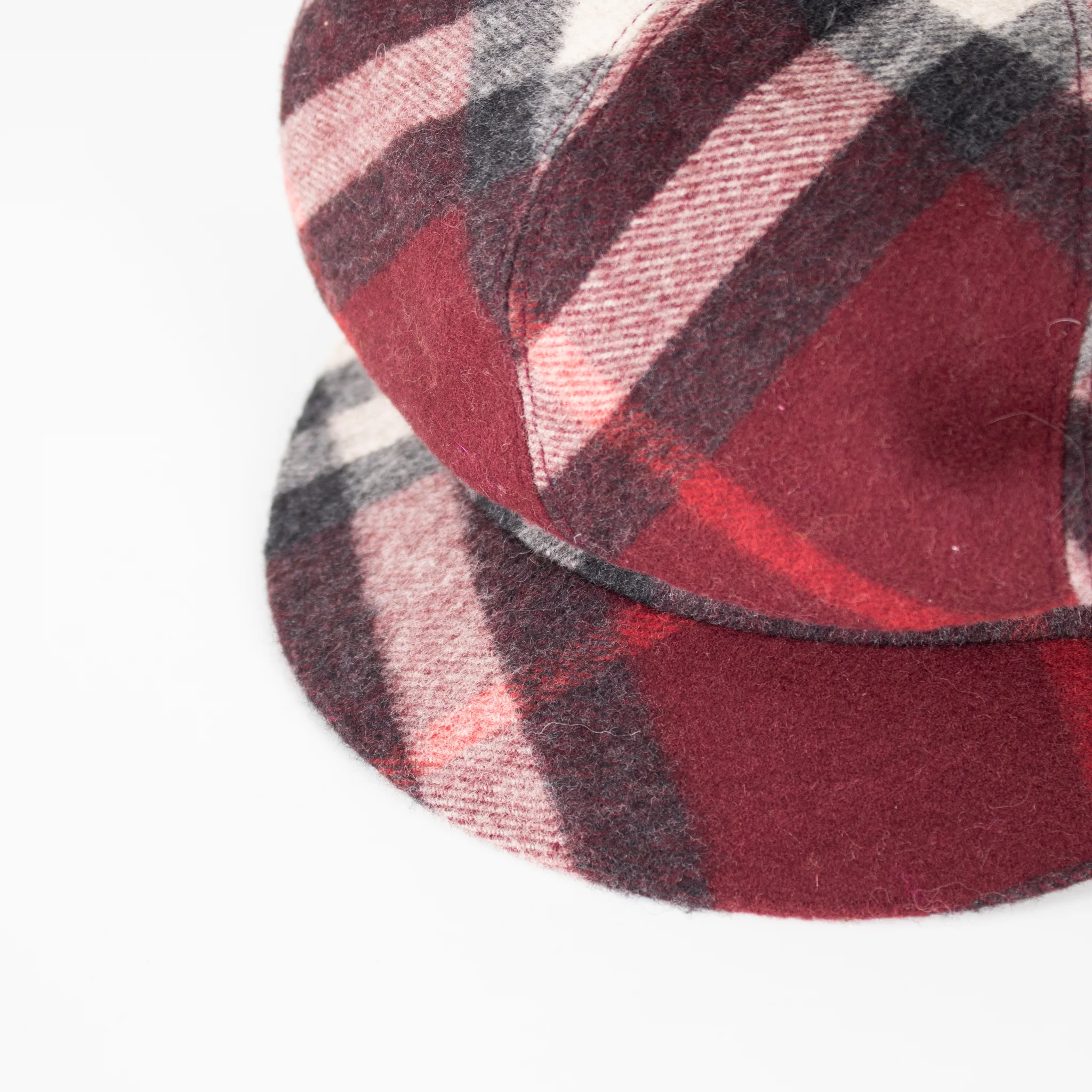 Burberry Newsboy Burgundy Wool & Cashmere Flat Cap - Image 6