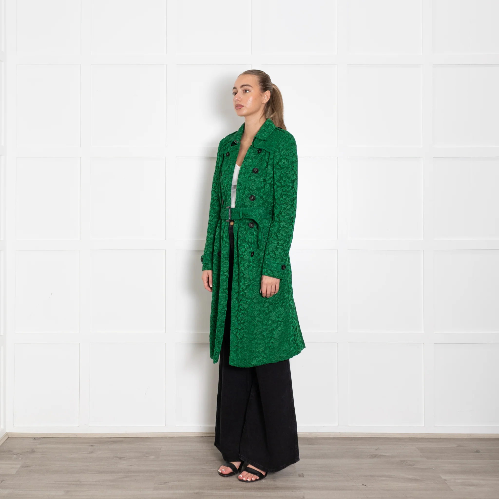 Burberry Prorsum Green Macrame Lace Trench Coat - Image 3