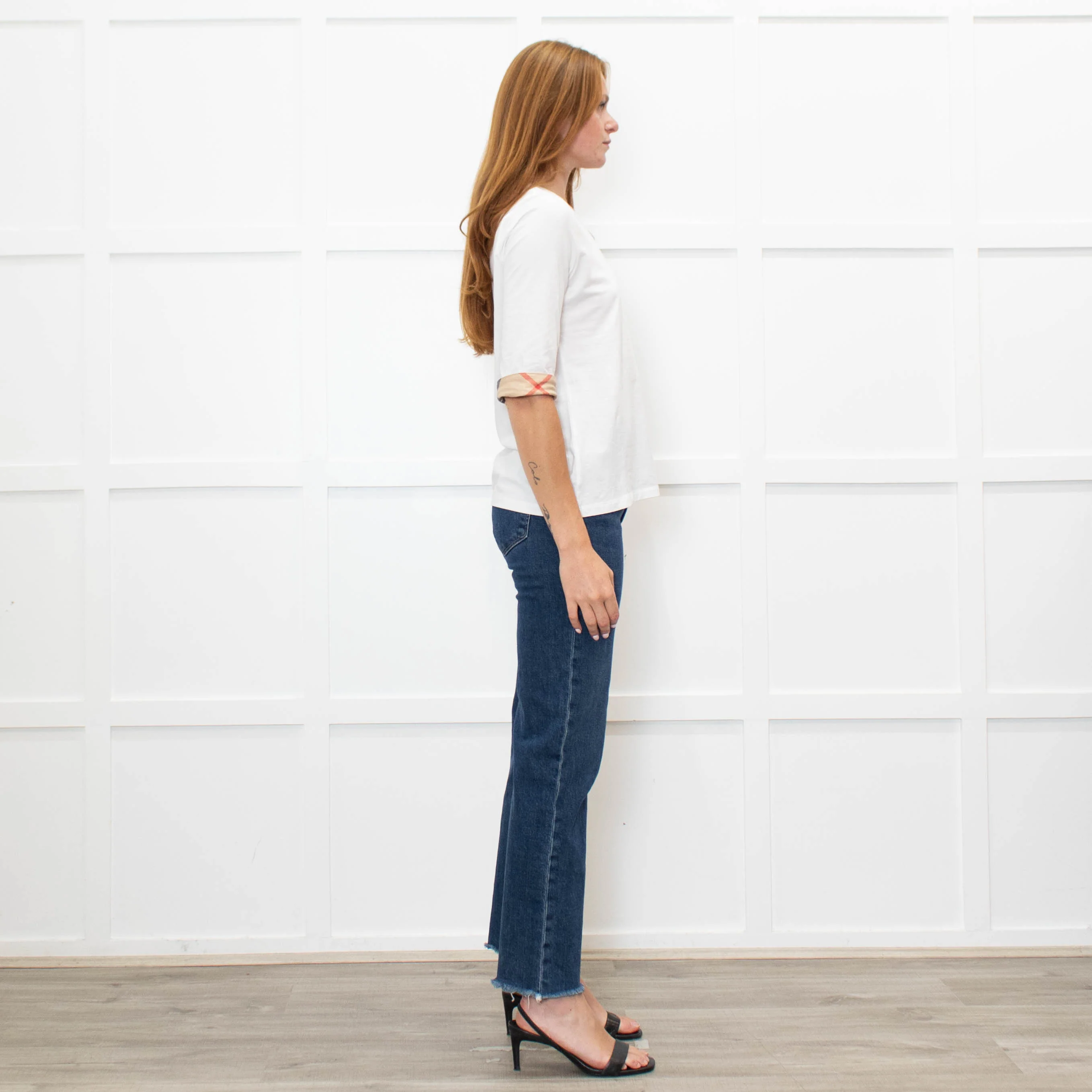 Burberry White Mid Sleeve Top With Check Trim Cuffs - Image 6
