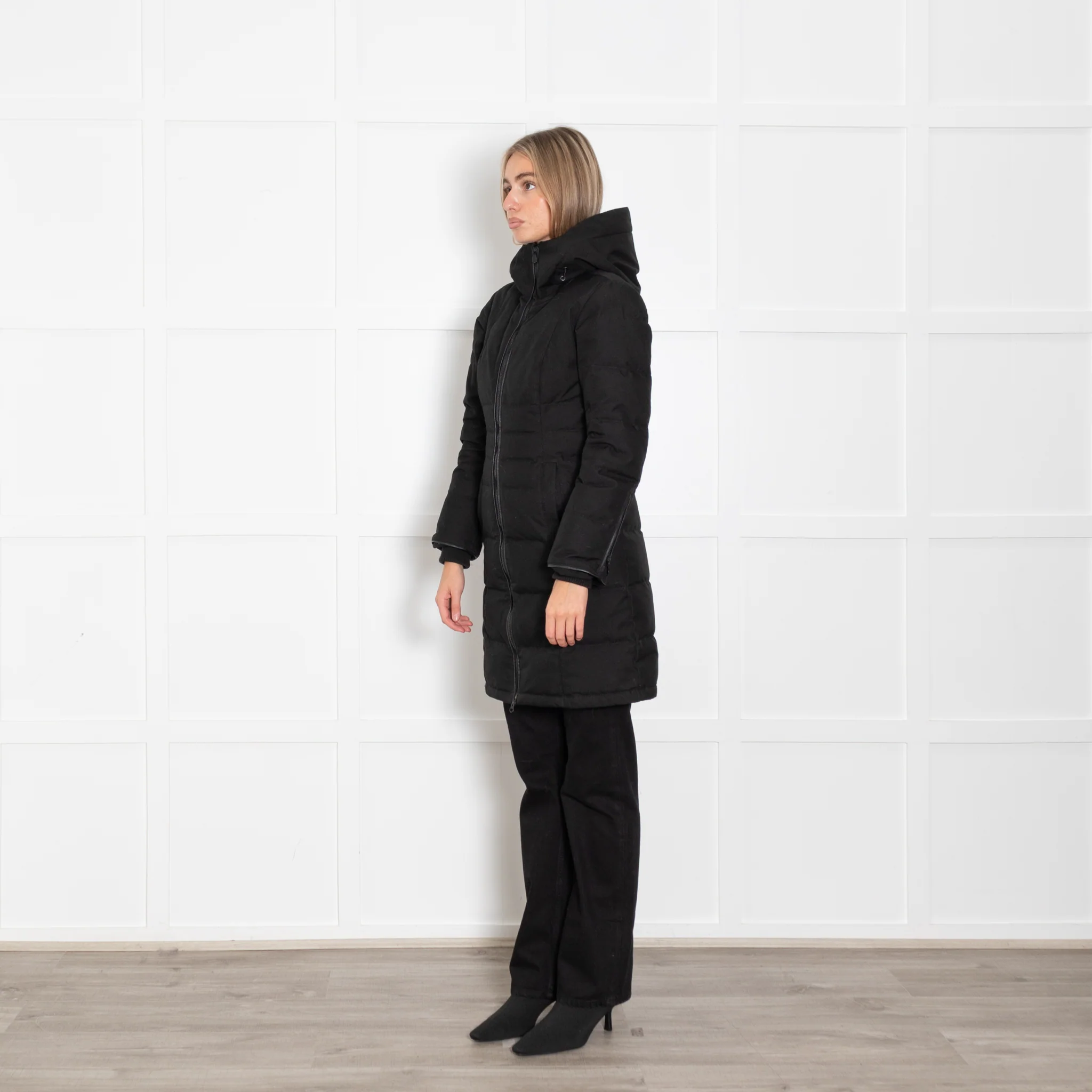Canada Goose Black Quilted Puffer Jacket - Image 3