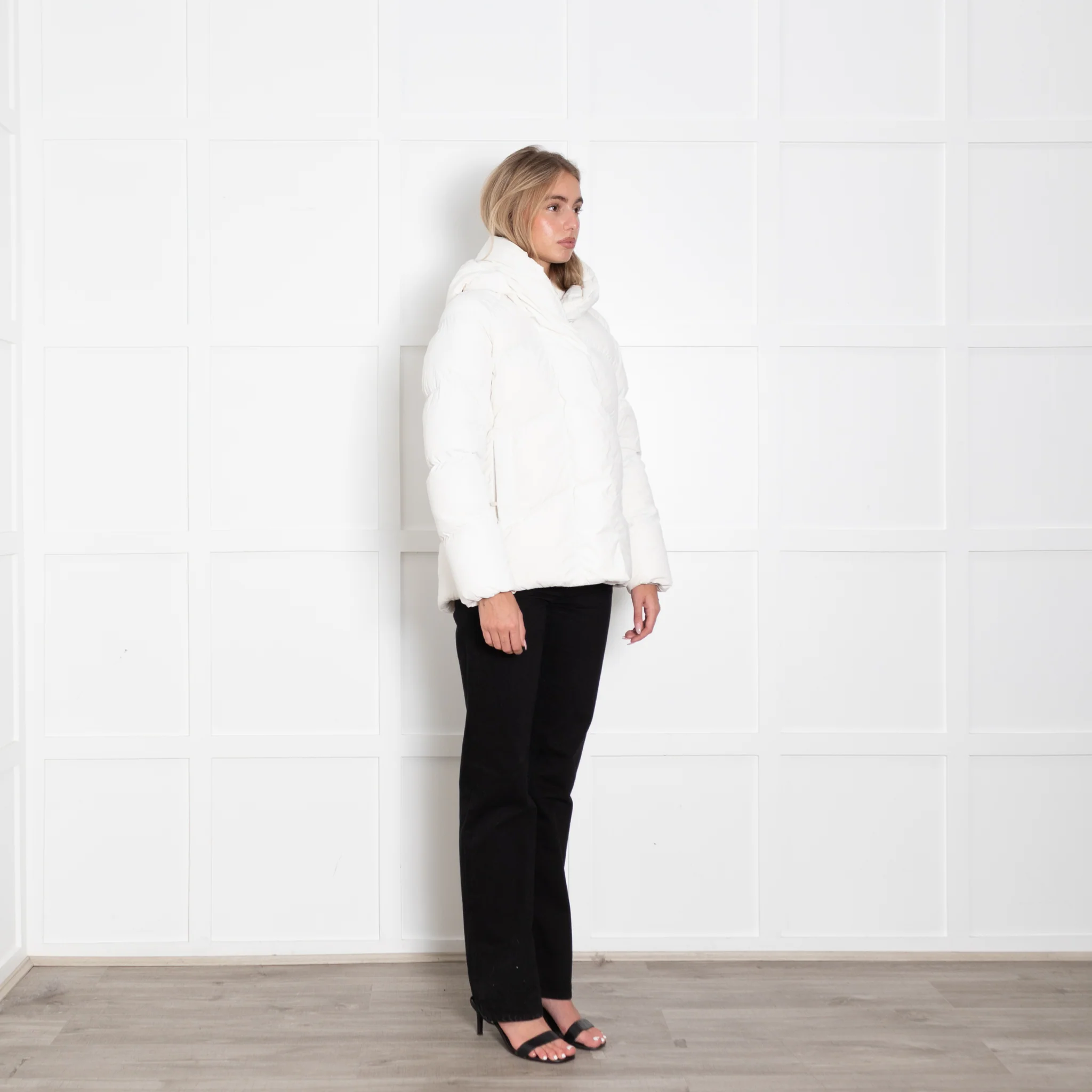 Canada Goose White Puffer Jacket - Image 7