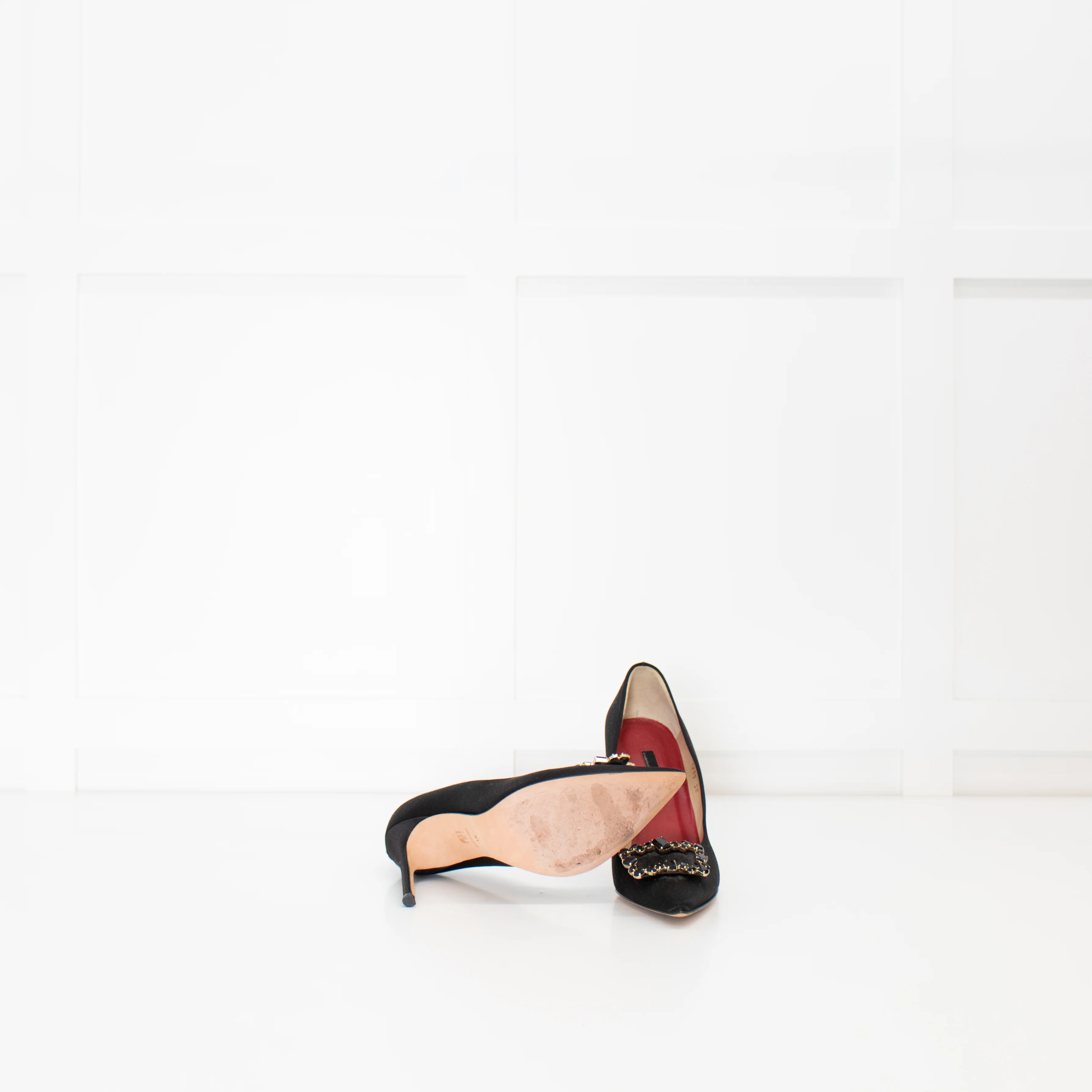 Carolina Herrera Black Satin Jewelled Buckle Heels - Image 5