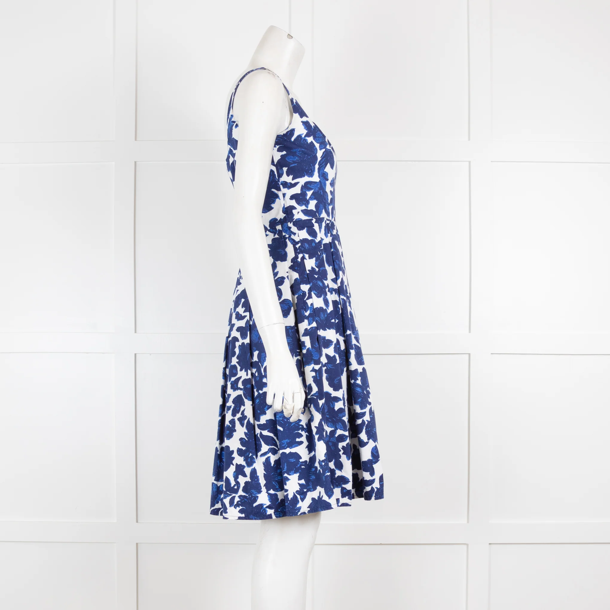 Carolina Herrera White Blue Floral Cotton Sleeveless Dress - Image 2