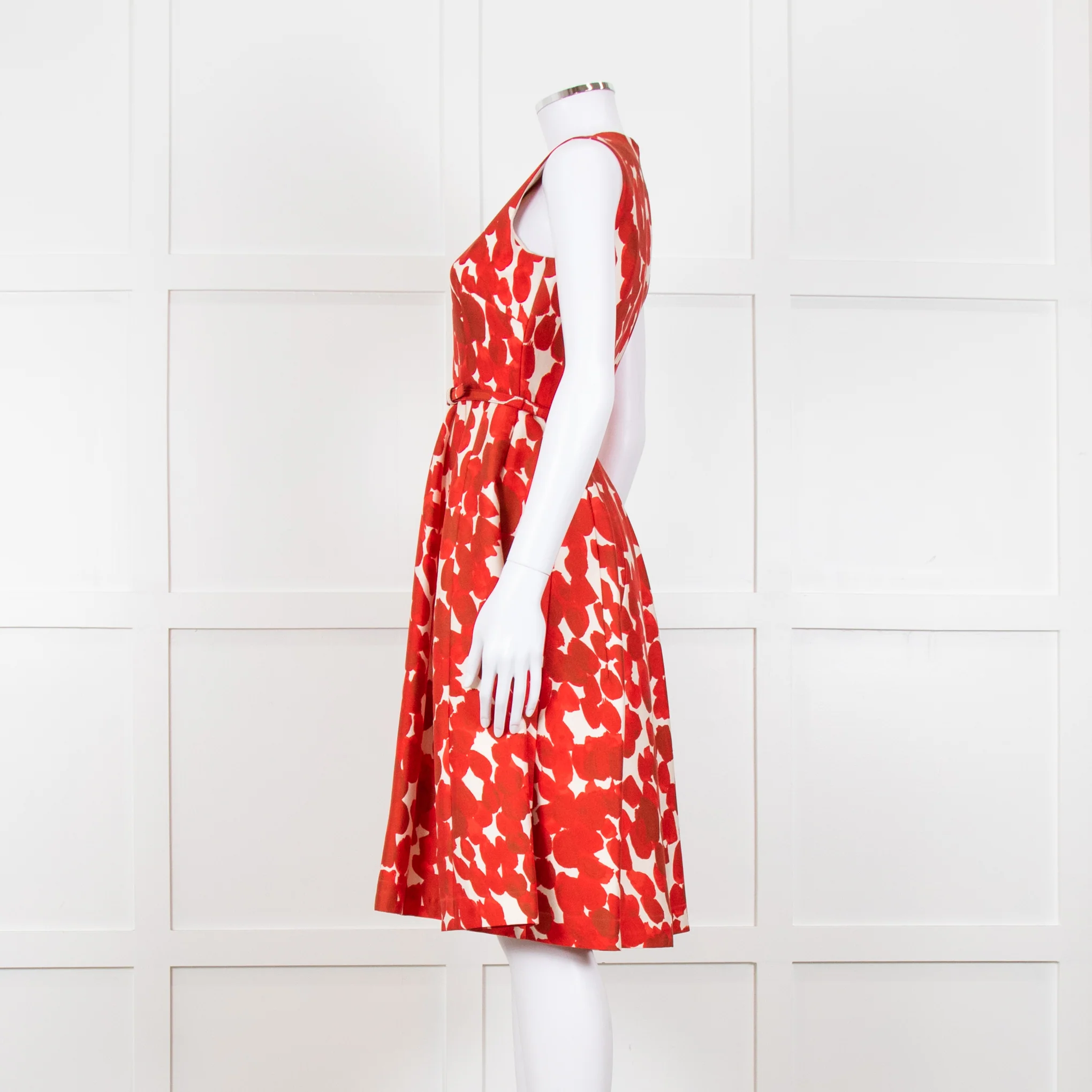Carolina Herrera Cream Red Petal Belted Sleeveless Dress - Image 3