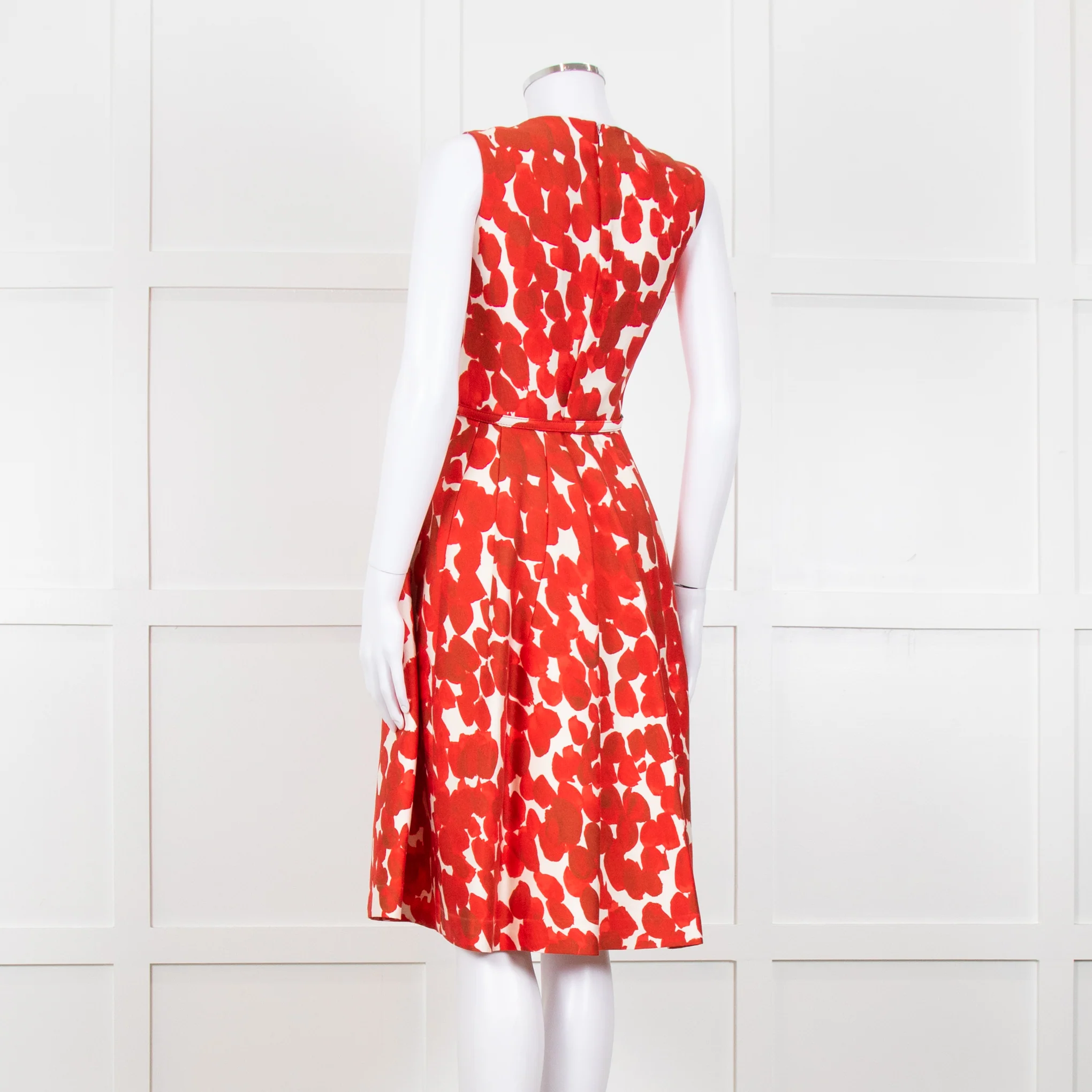 Carolina Herrera Cream Red Petal Belted Sleeveless Dress - Image 4