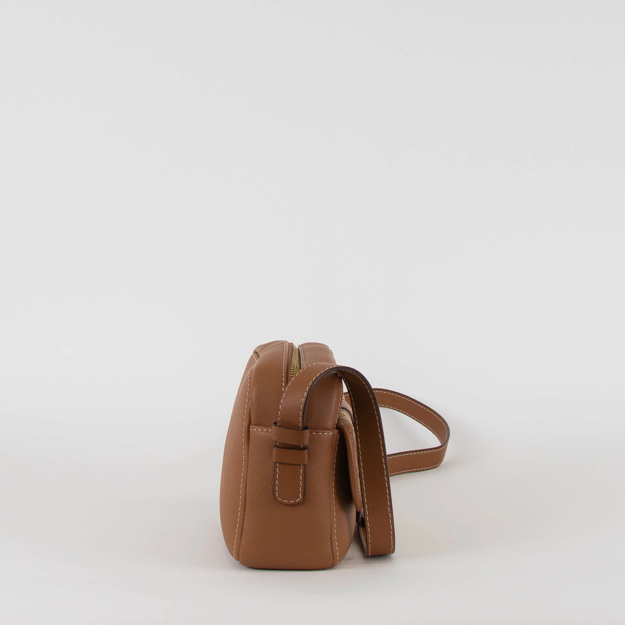 Carolina Herrera Tan Leather Cross Body Bag with Canvas Trim - Image 3