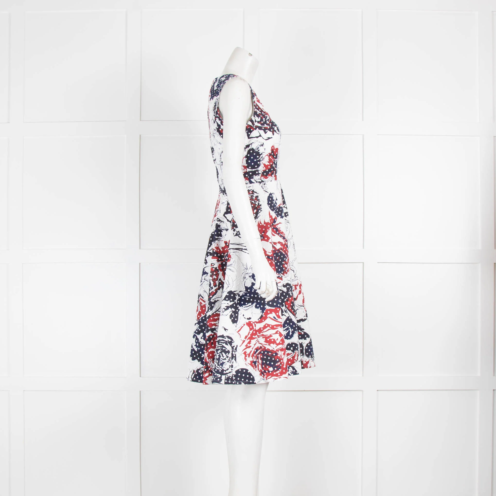 Carolina Herrera White Blue Red Print Sleeveless Dress - Image 2