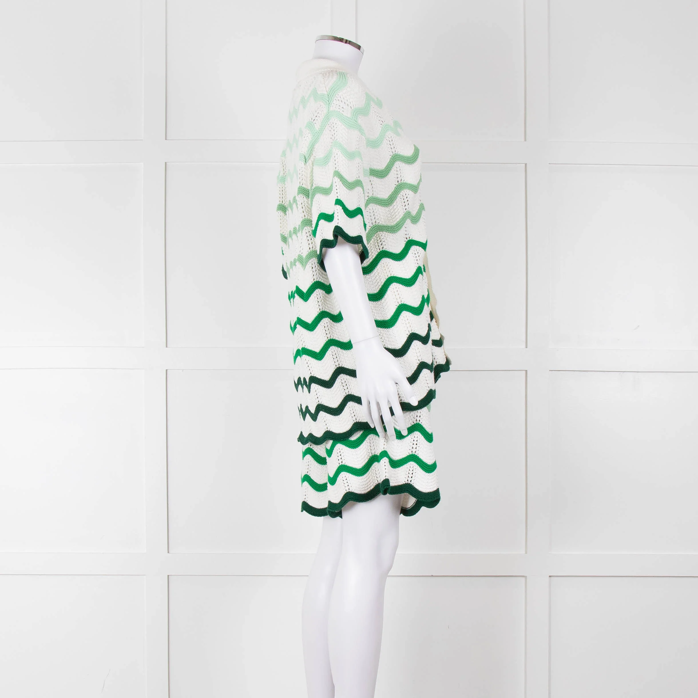Casablanca  Green & White Gradient  Wave Textured Shorts - Image 11