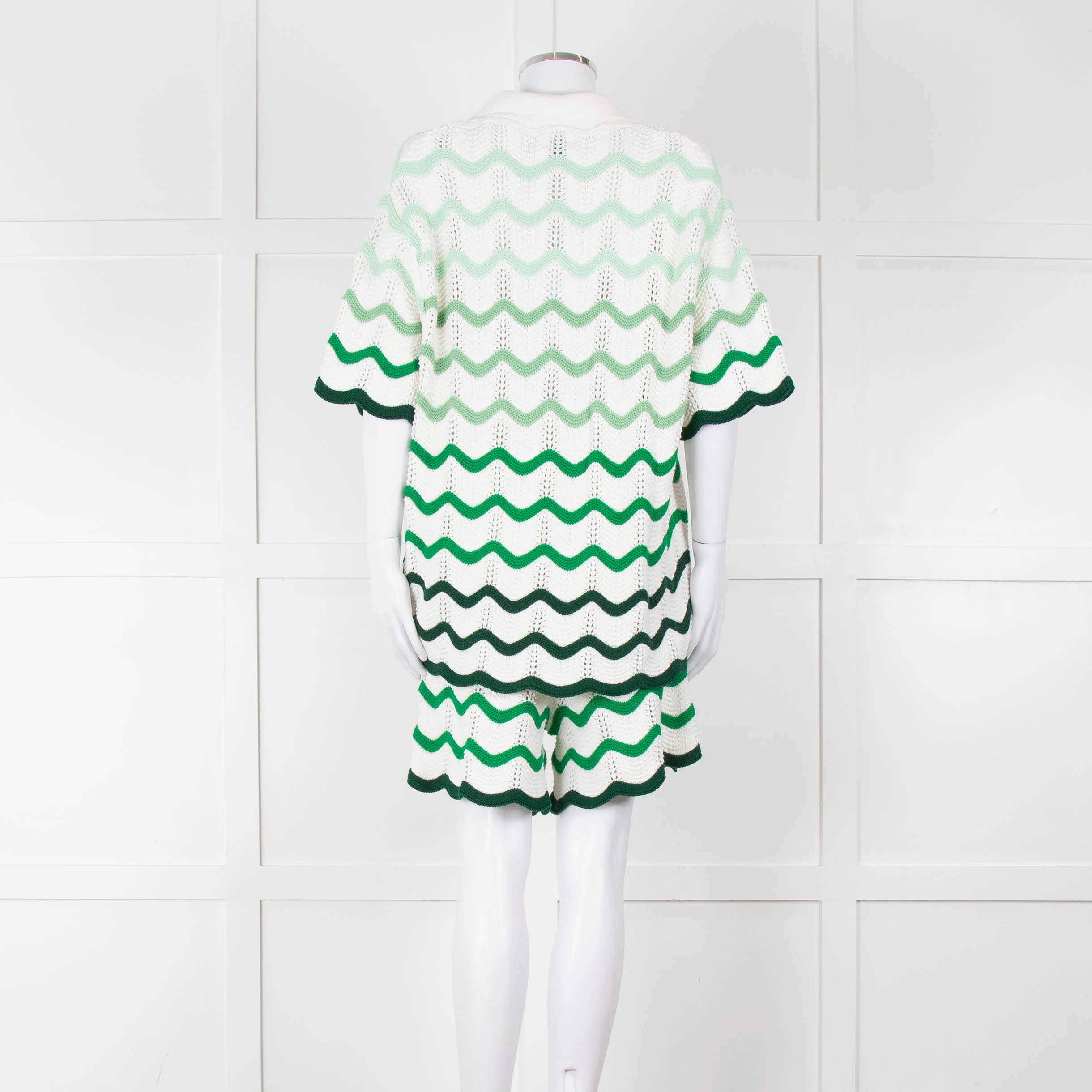 Casablanca  Green & White Gradient  Wave Textured Shorts - Image 13