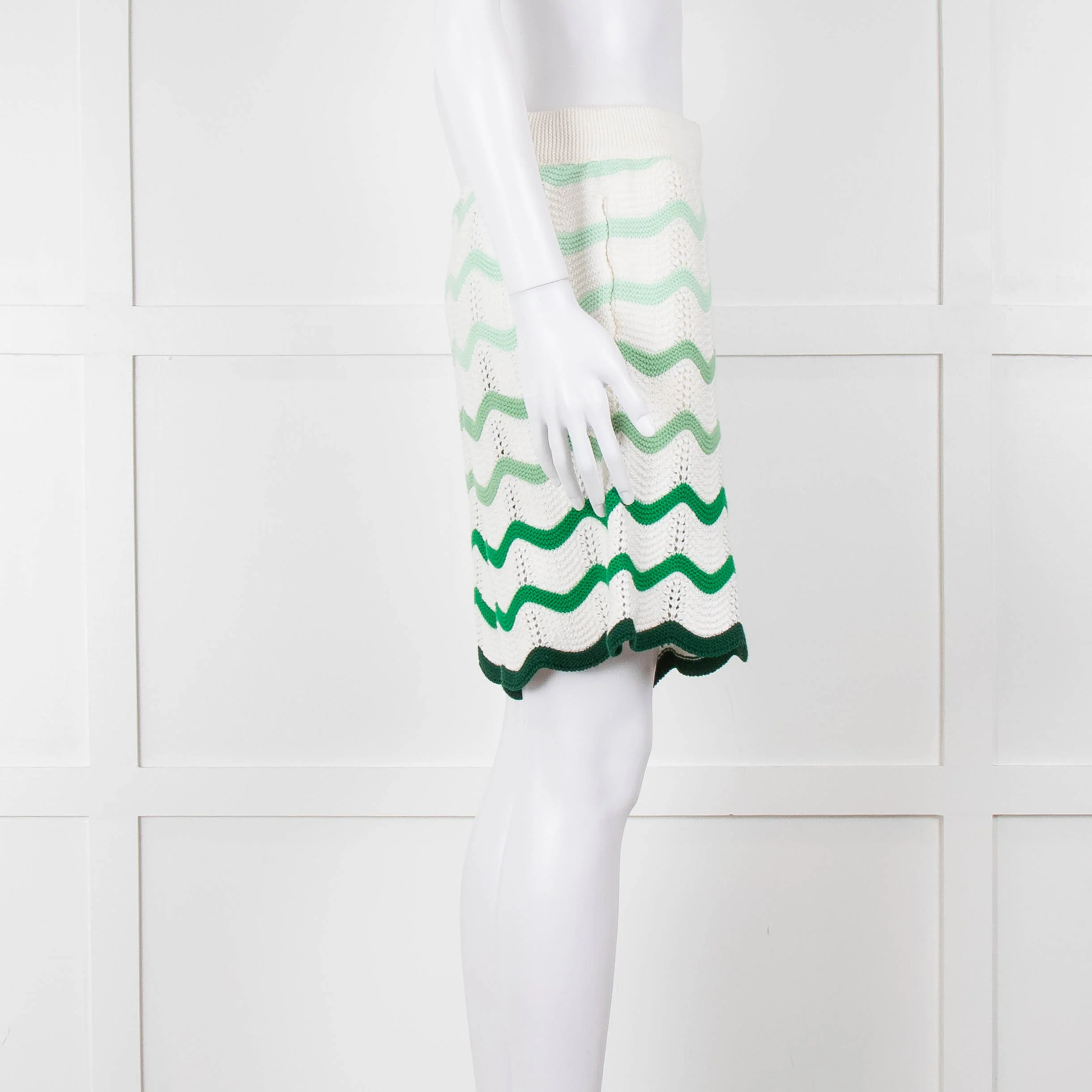 Casablanca  Green & White Gradient  Wave Textured Shorts - Image 4