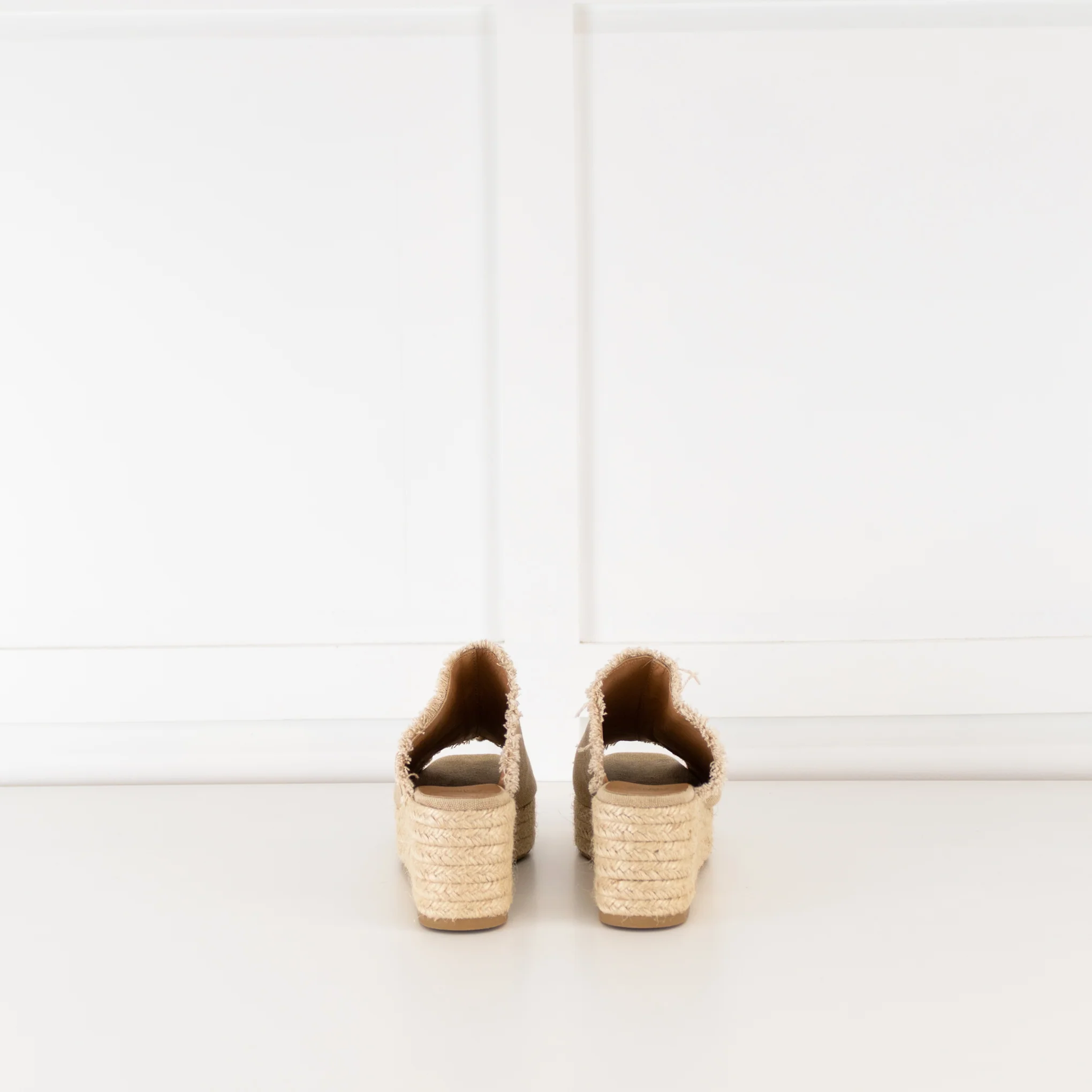 Castaner Beige Canvas Espadrille Mules - Image 3