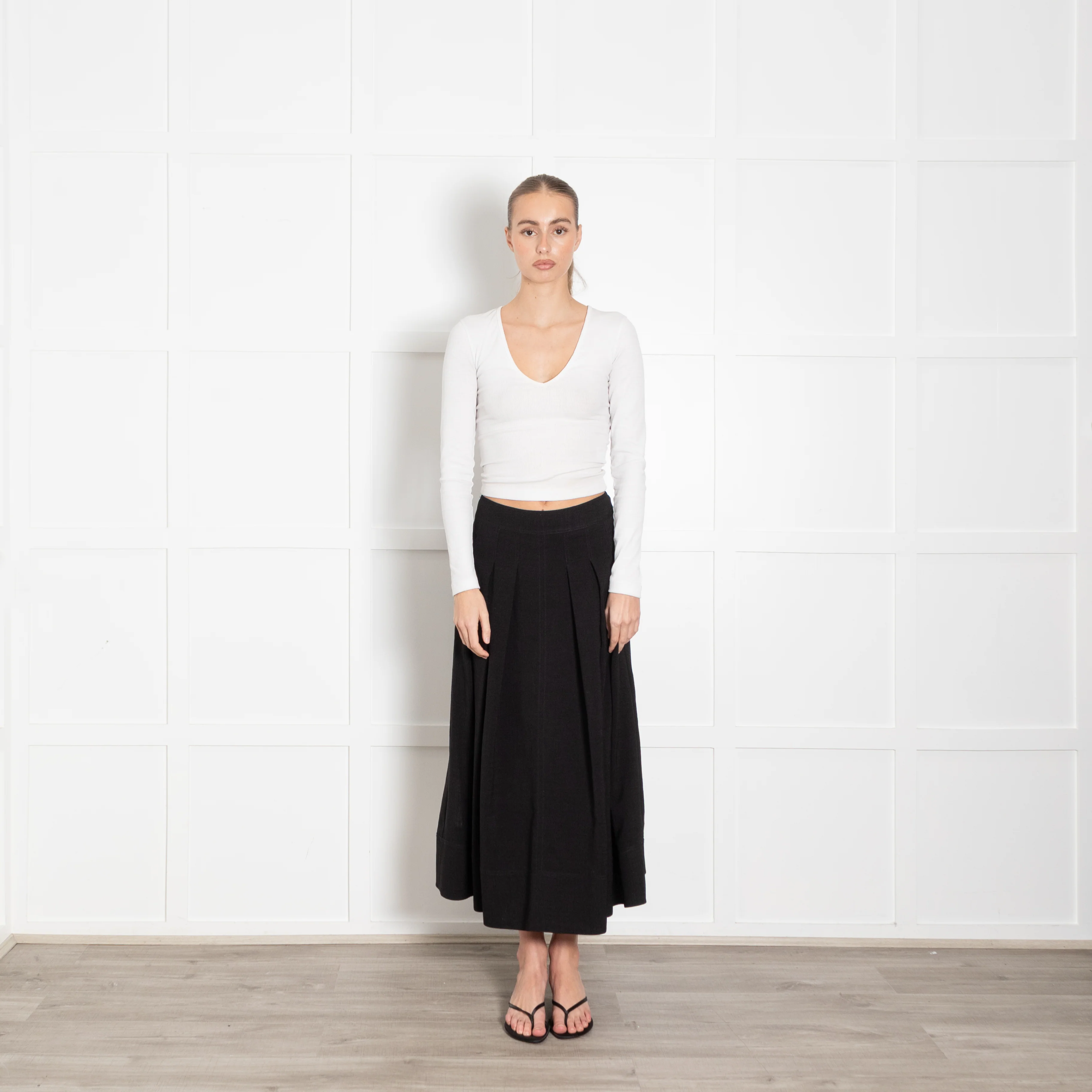Cefinn Black Crepe Midi Skirt with Pleat Waist