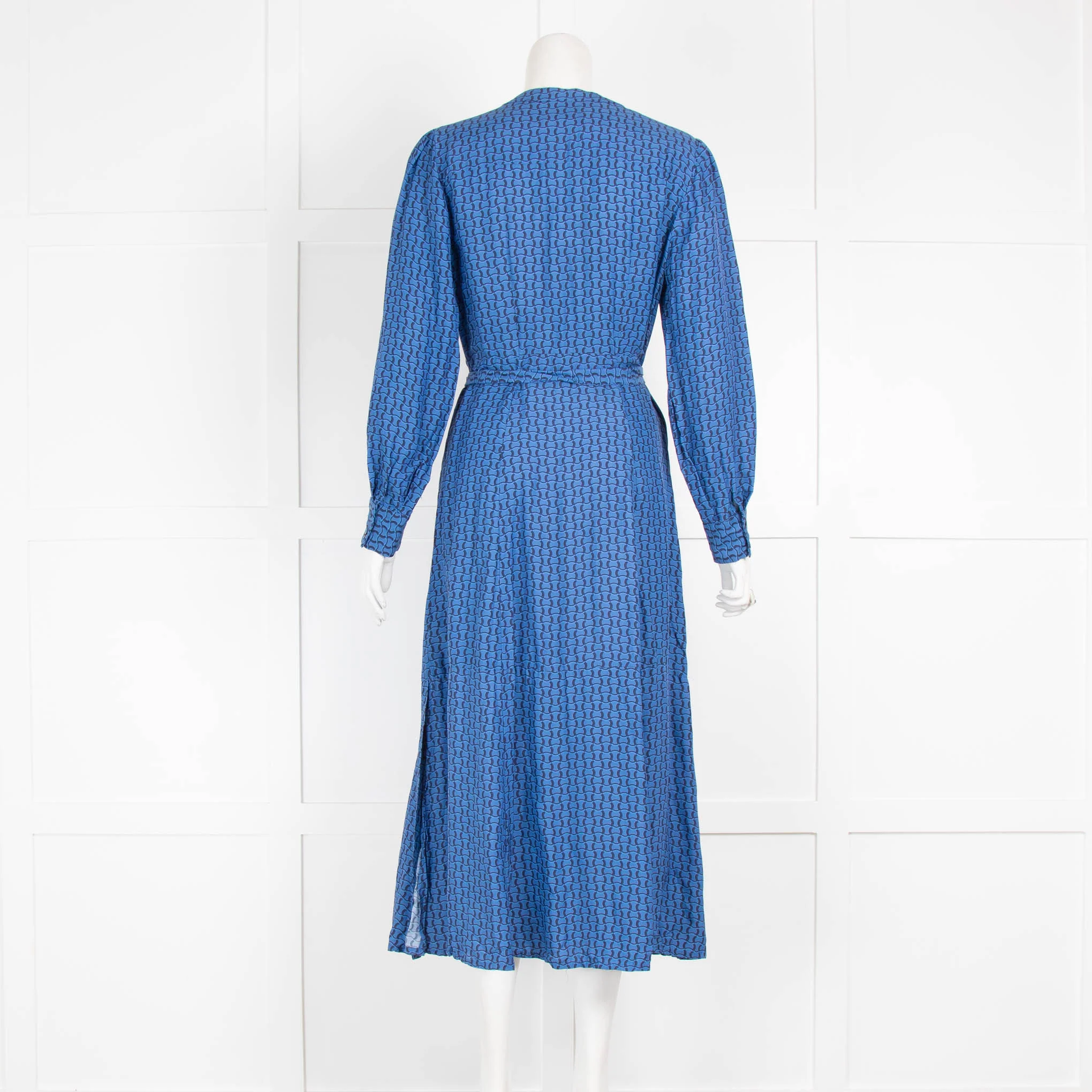 Cefinn Blue Chain Print Long Sleeve Midi Dress - Image 3