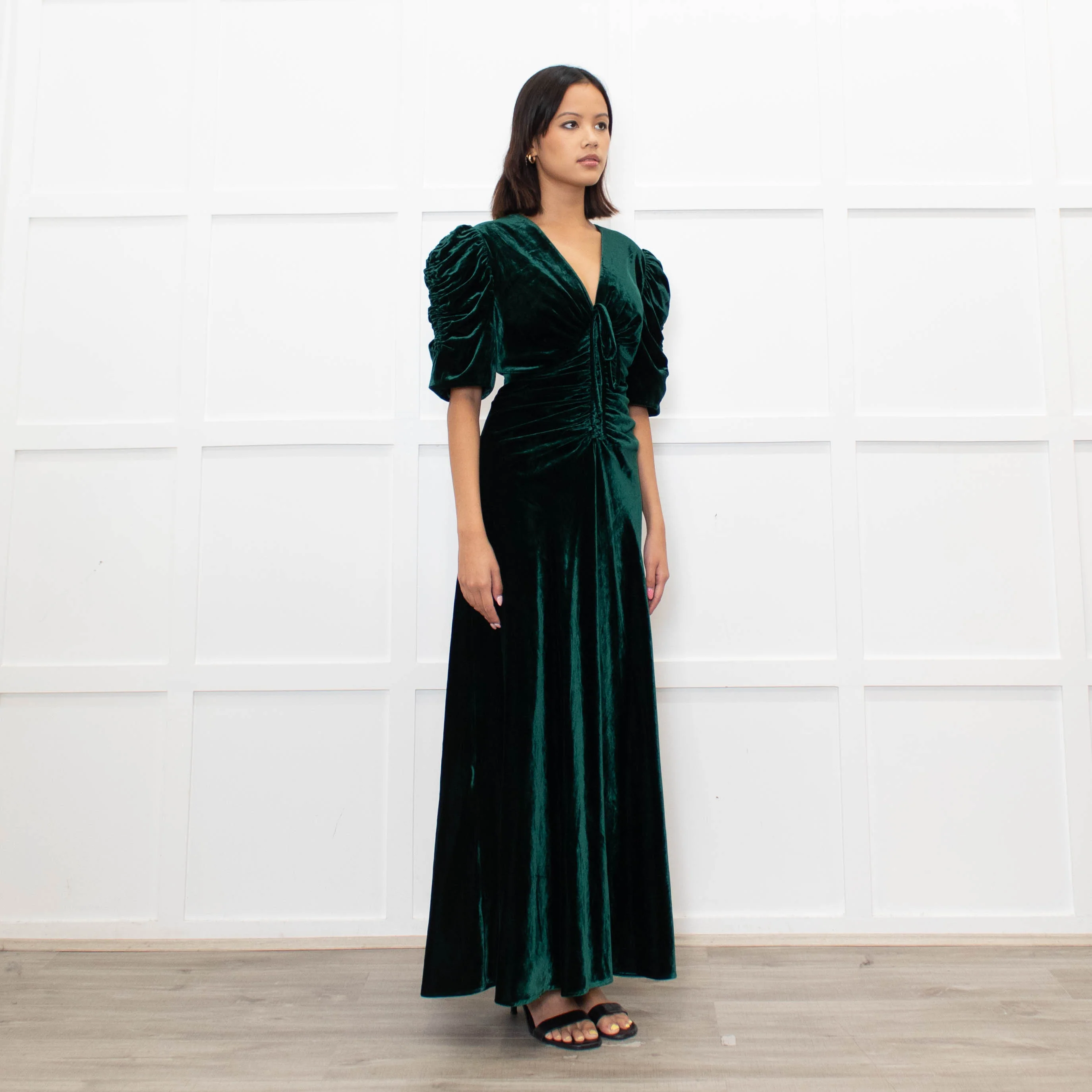 Cefinn Green Velvet Puff Sleeve Midi Dress - Image 3