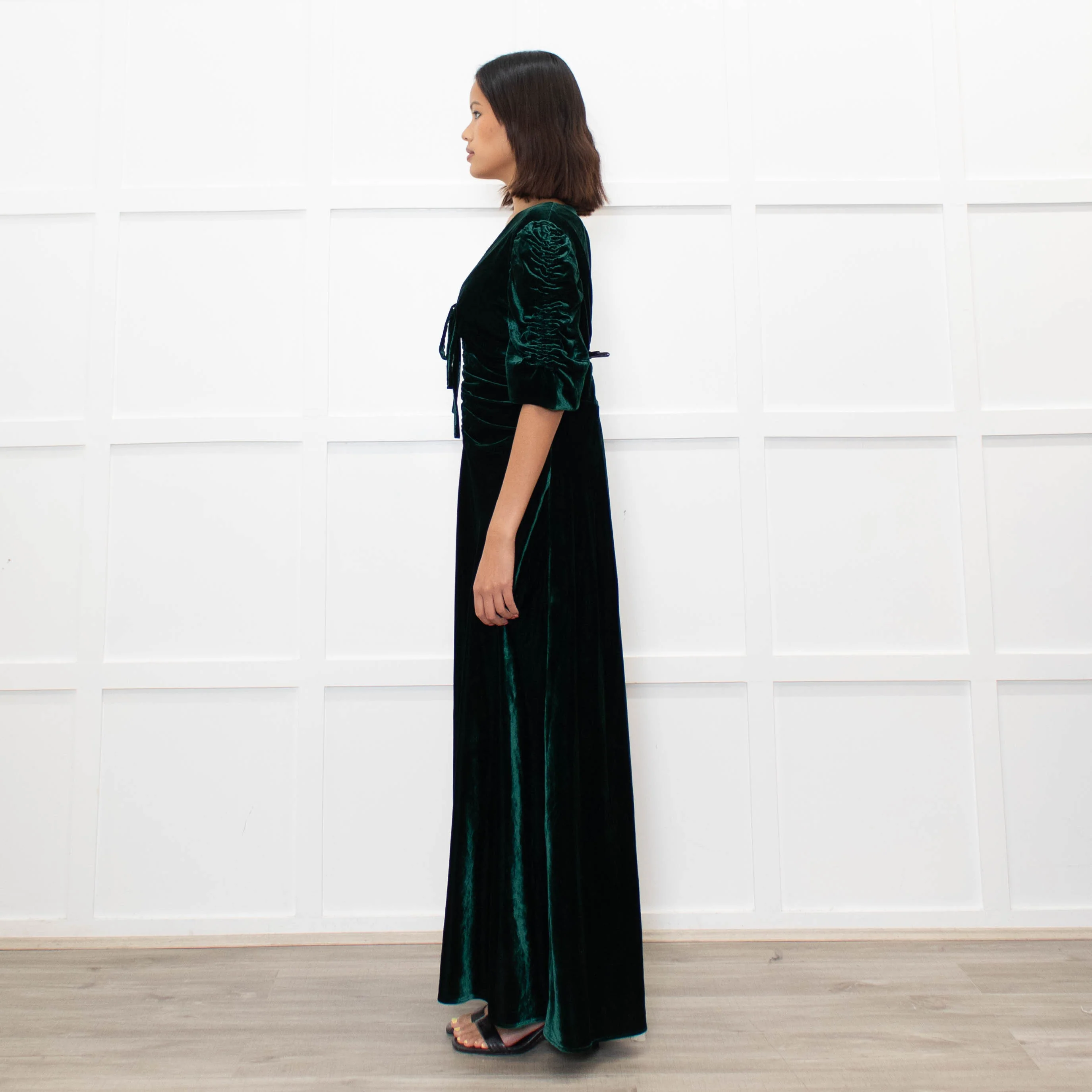 Cefinn Green Velvet Puff Sleeve Midi Dress - Image 6