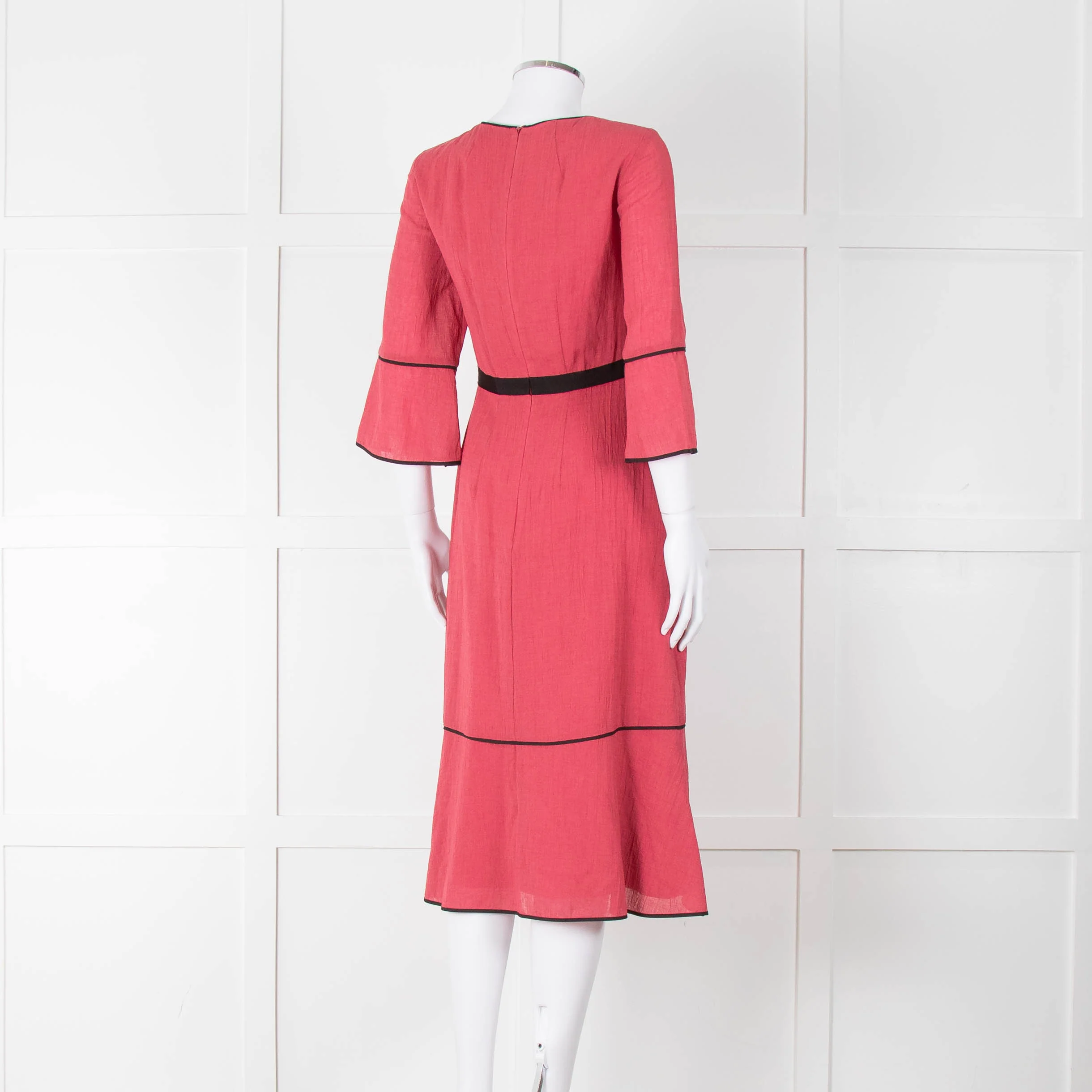 Cefinn Salmon Pink Black Trim Midi Dress - Image 4