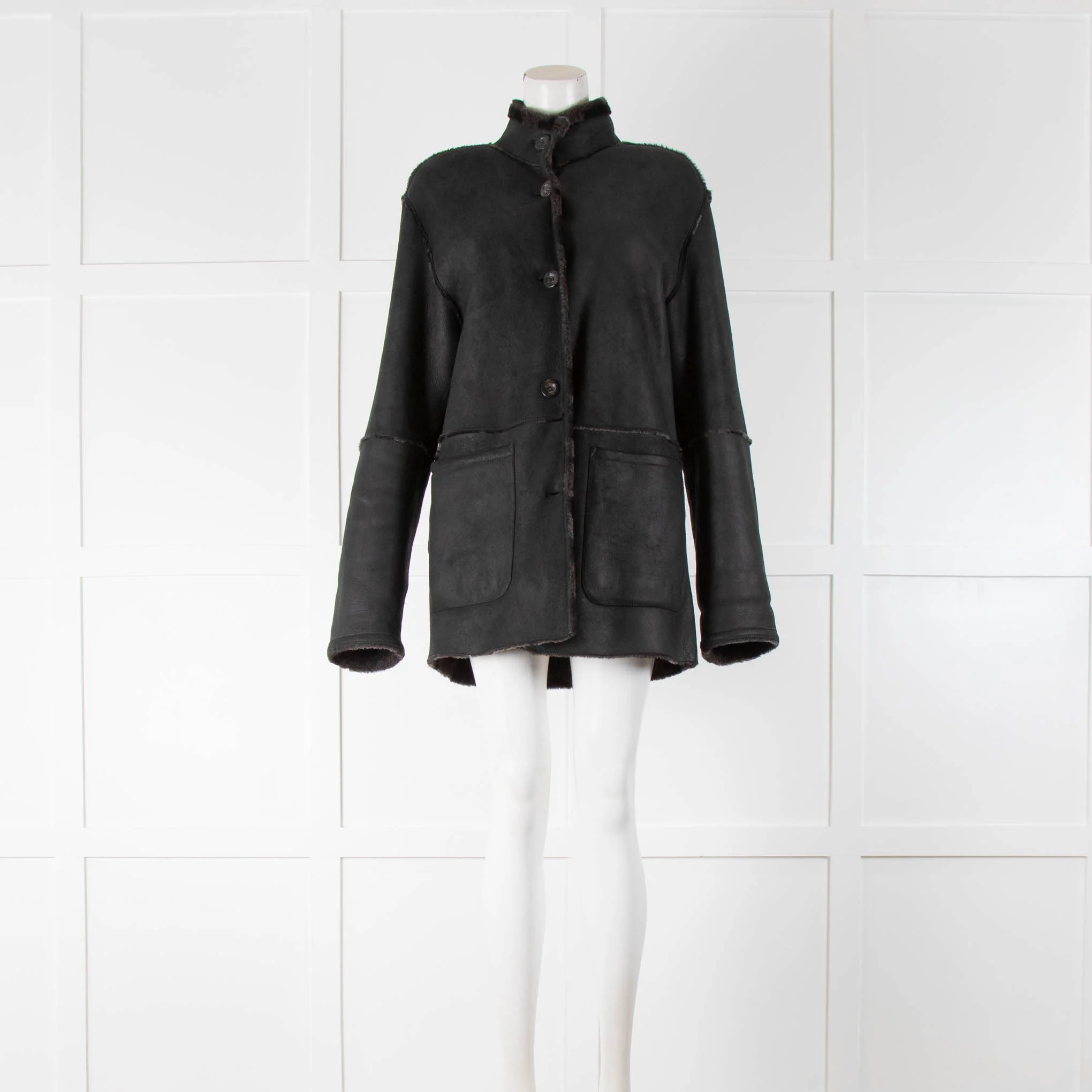 Cerruti 1881 Reversible Black Leopard Sheepskin - Image 4
