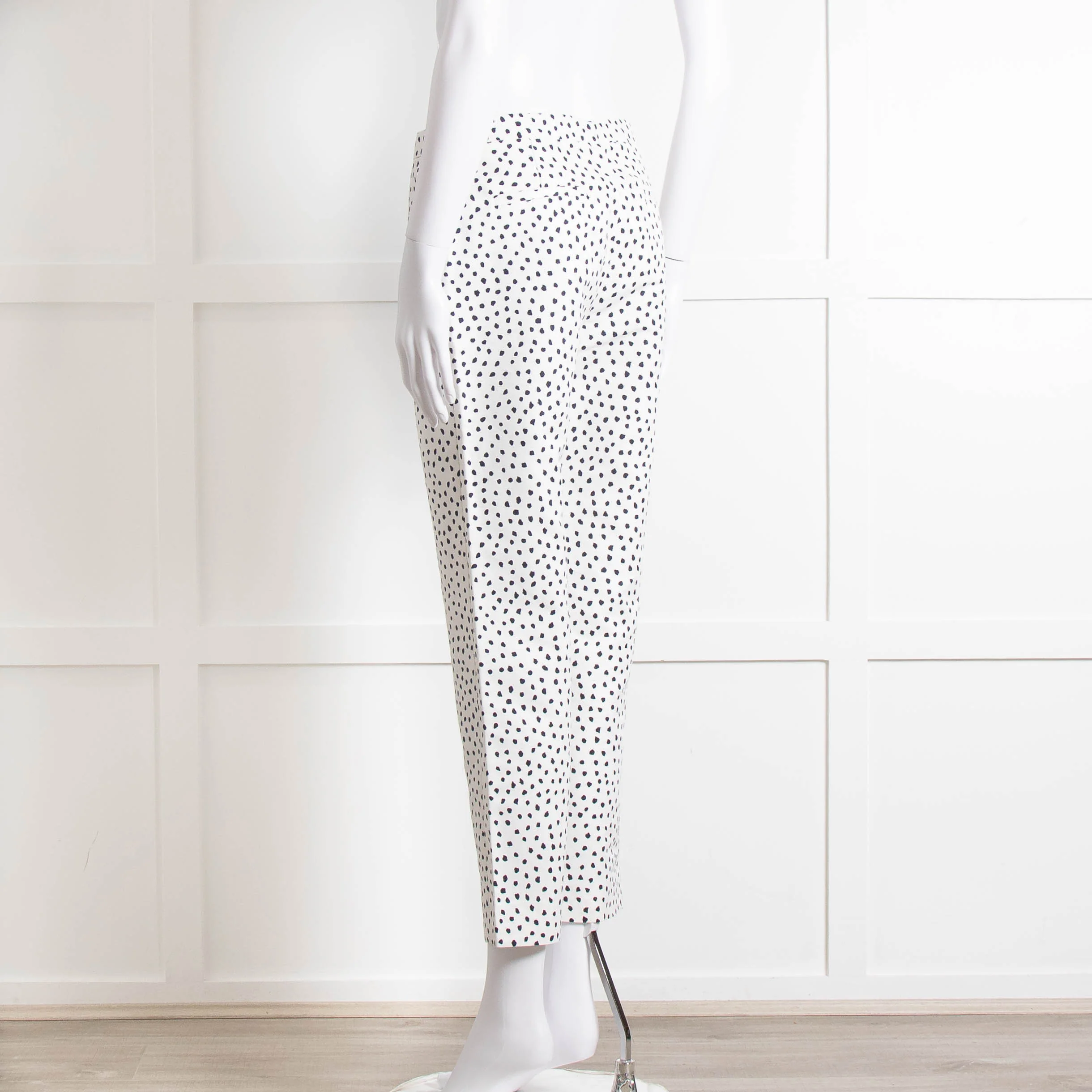 CH Carolina Herrera Cream Black Dot Trousers - Image 6