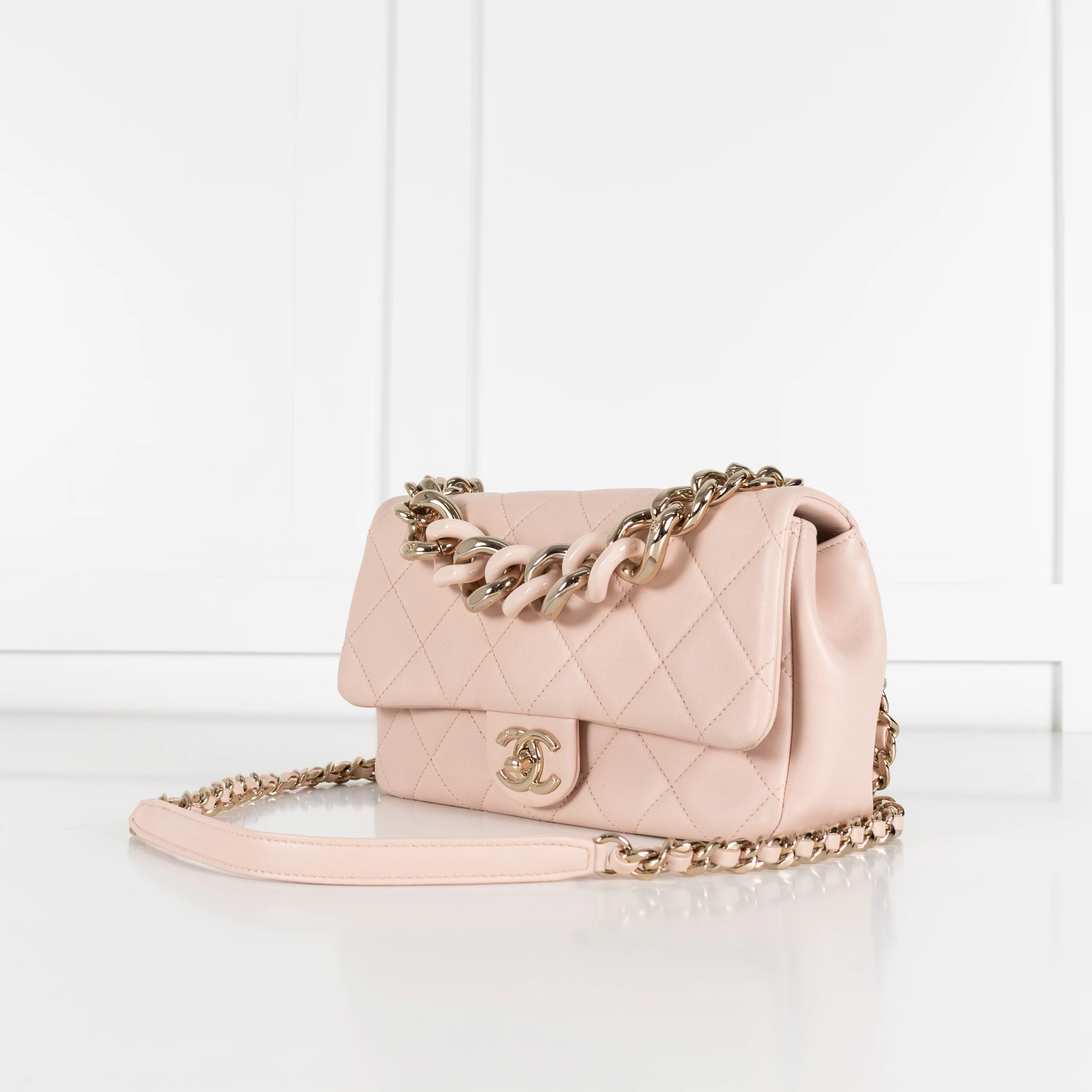 Chanel Beige Pink Leather Bi-Colour Chain Flap Bag - Image 10