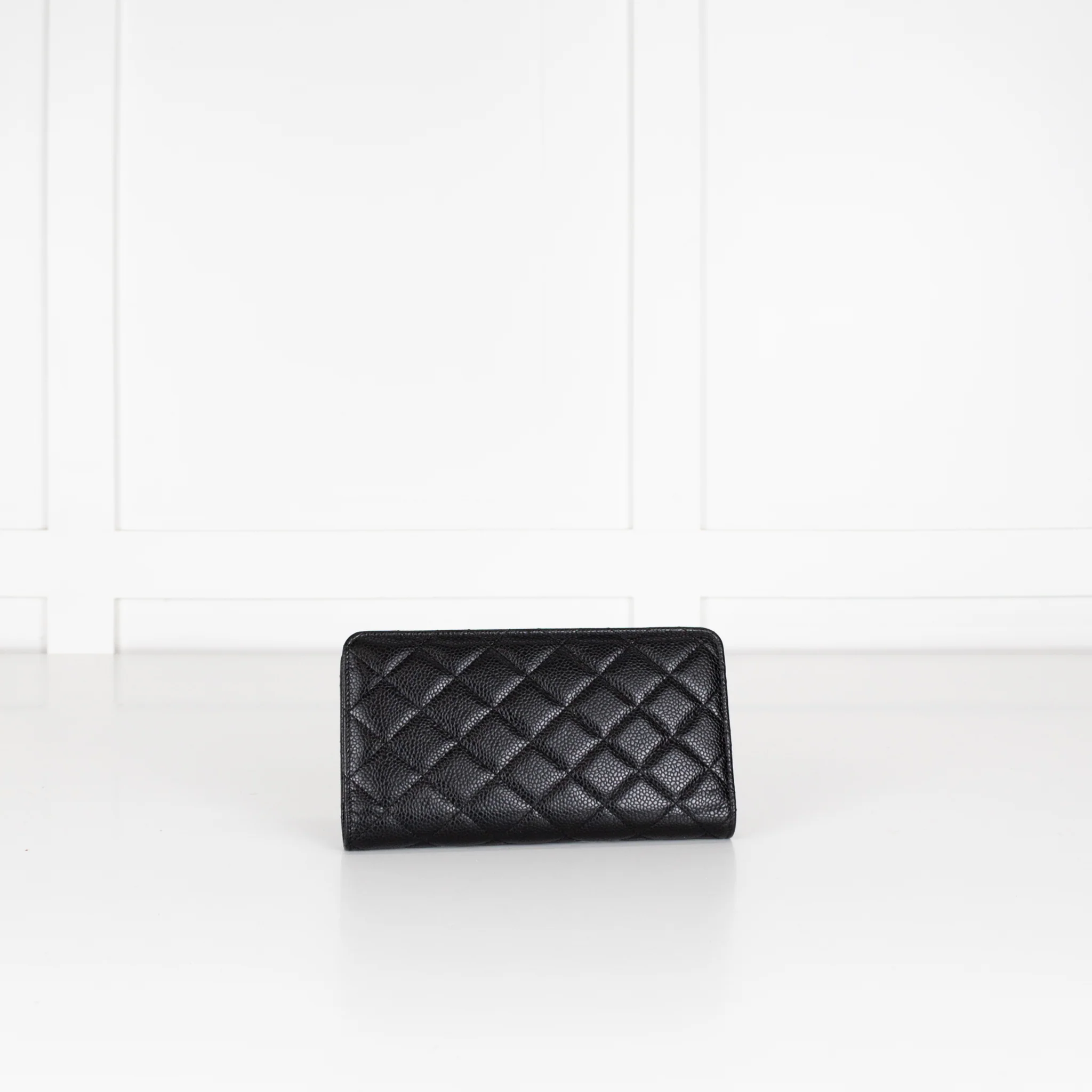 Chanel Black Quilted Fold Agenda - Image 4