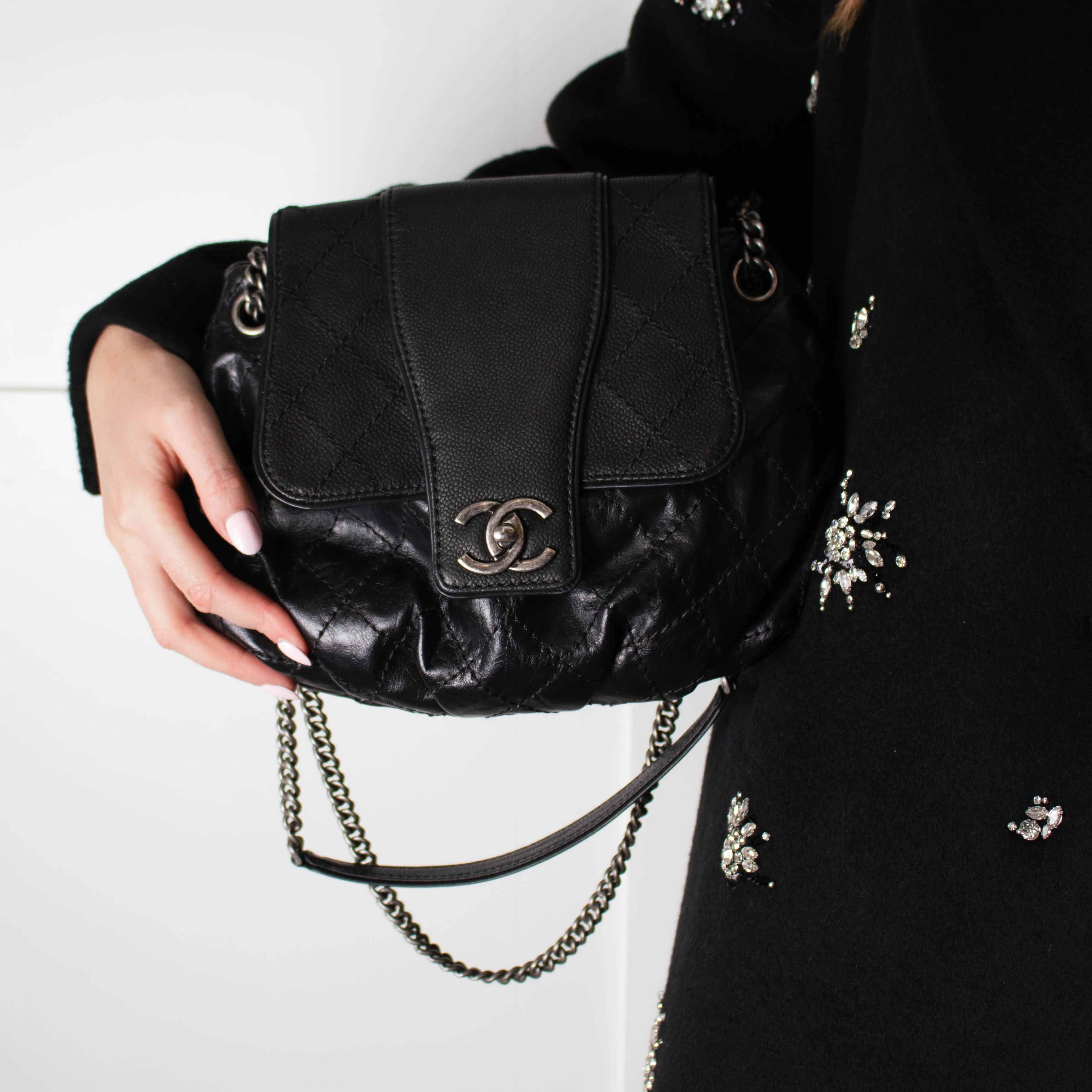 Chanel Black Bubble Messenger Bag - Image 5