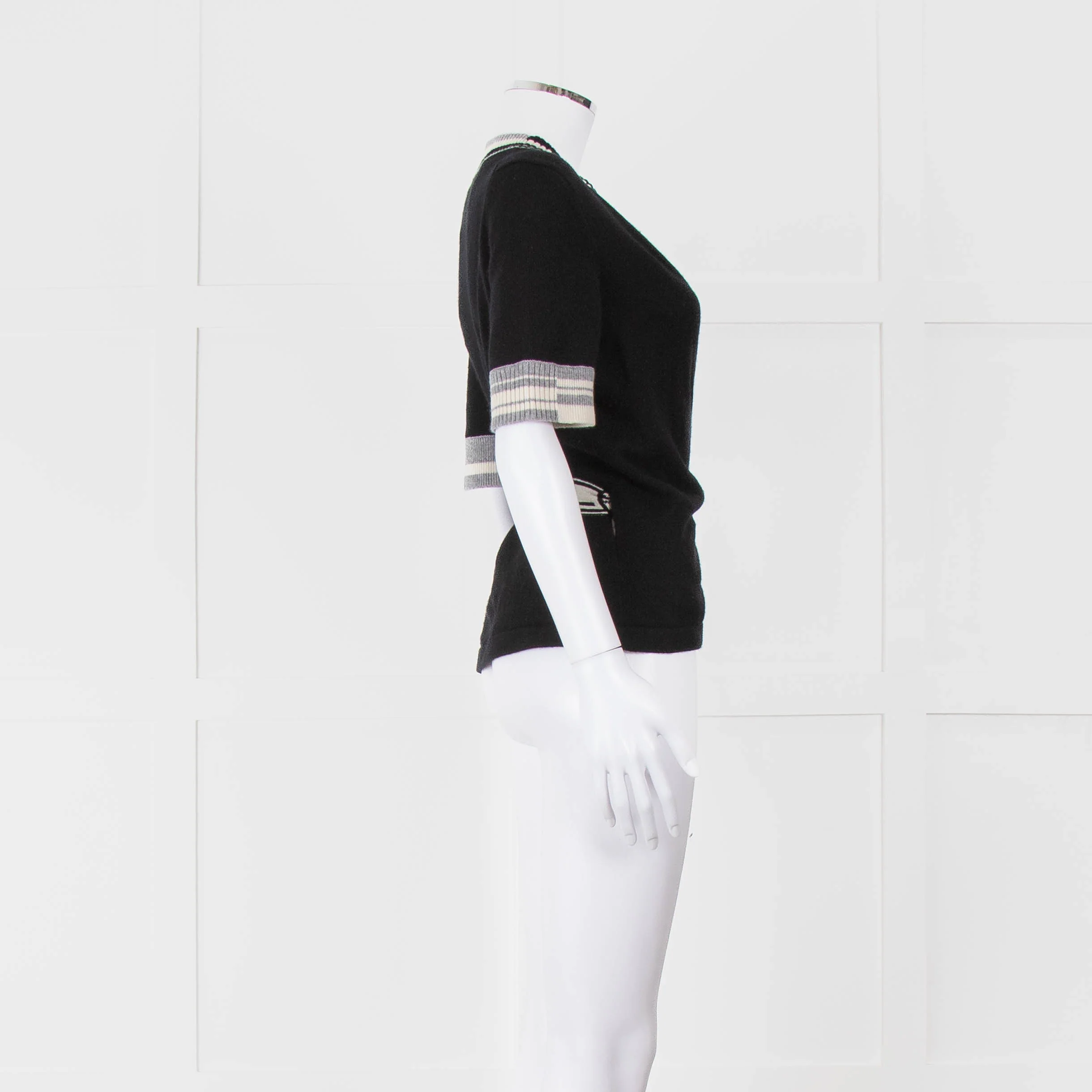 Chanel Black Cashmere Short Sleeve Logo Cardigan - Image 3