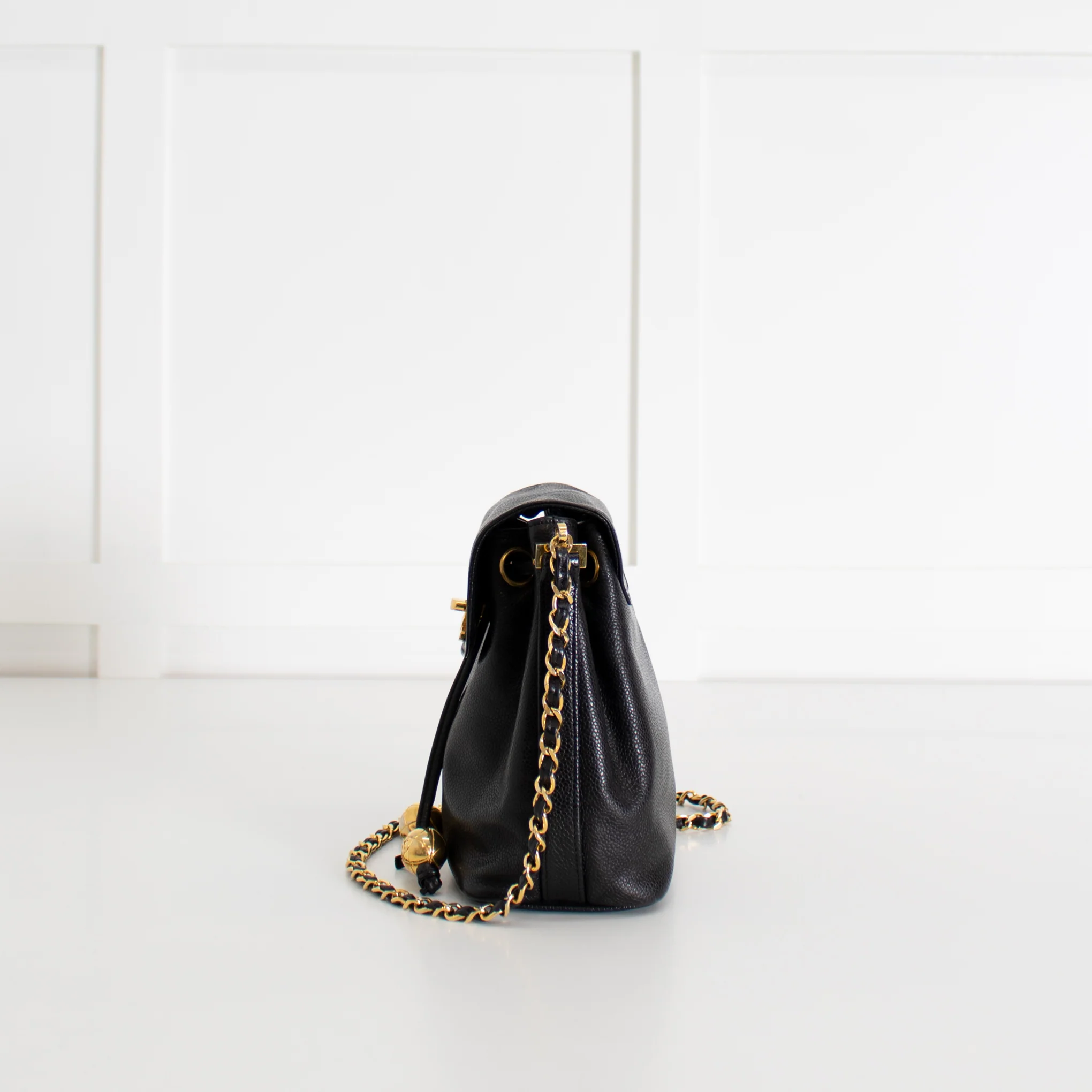 Chanel Black Caviar Leather Vintage Classic Flap Drawstring Crossbody Bag - Image 4