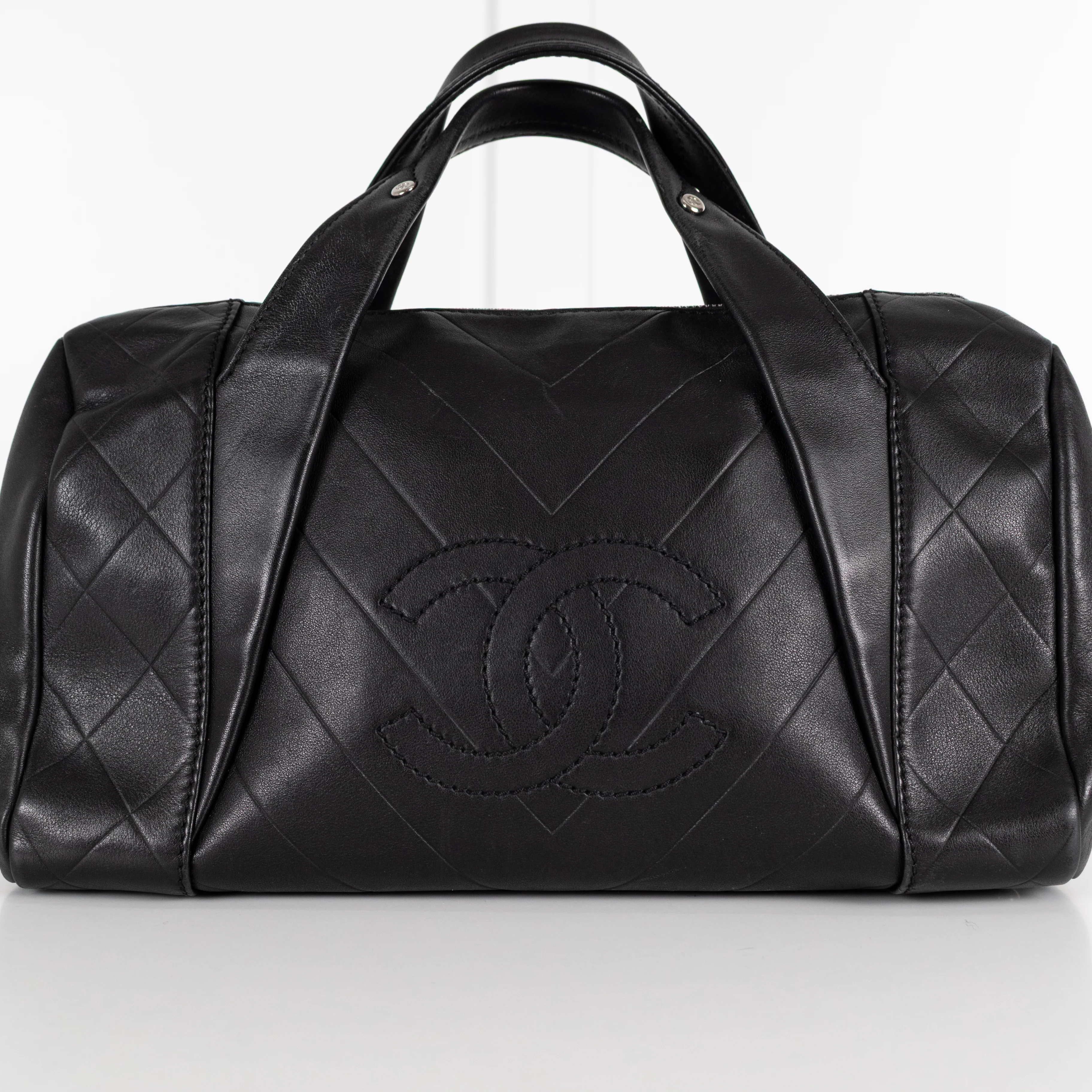 Chanel Black CC Chevron Quilted Lambskin Boston Bag - Image 11