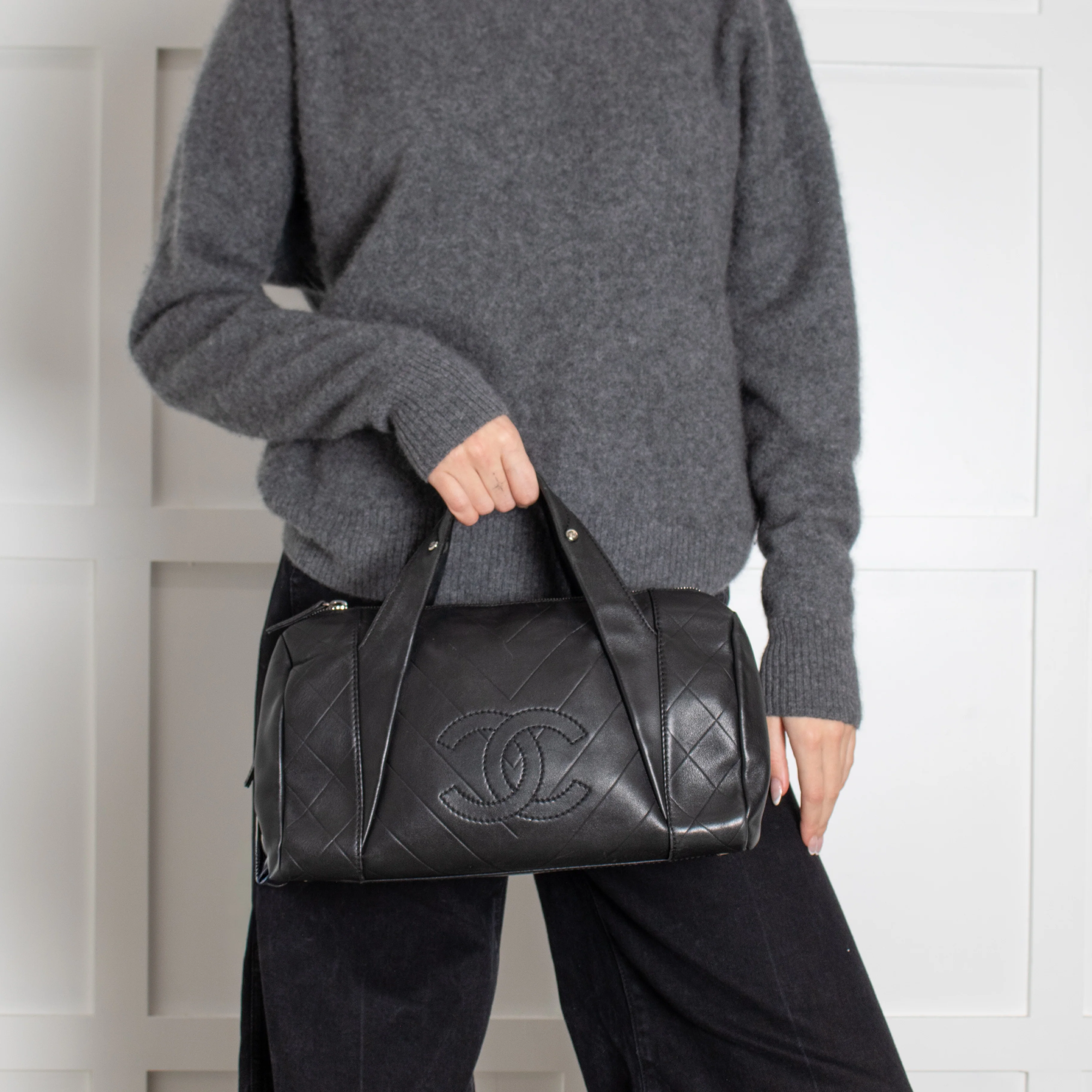 Chanel Black CC Chevron Quilted Lambskin Boston Bag - Image 2