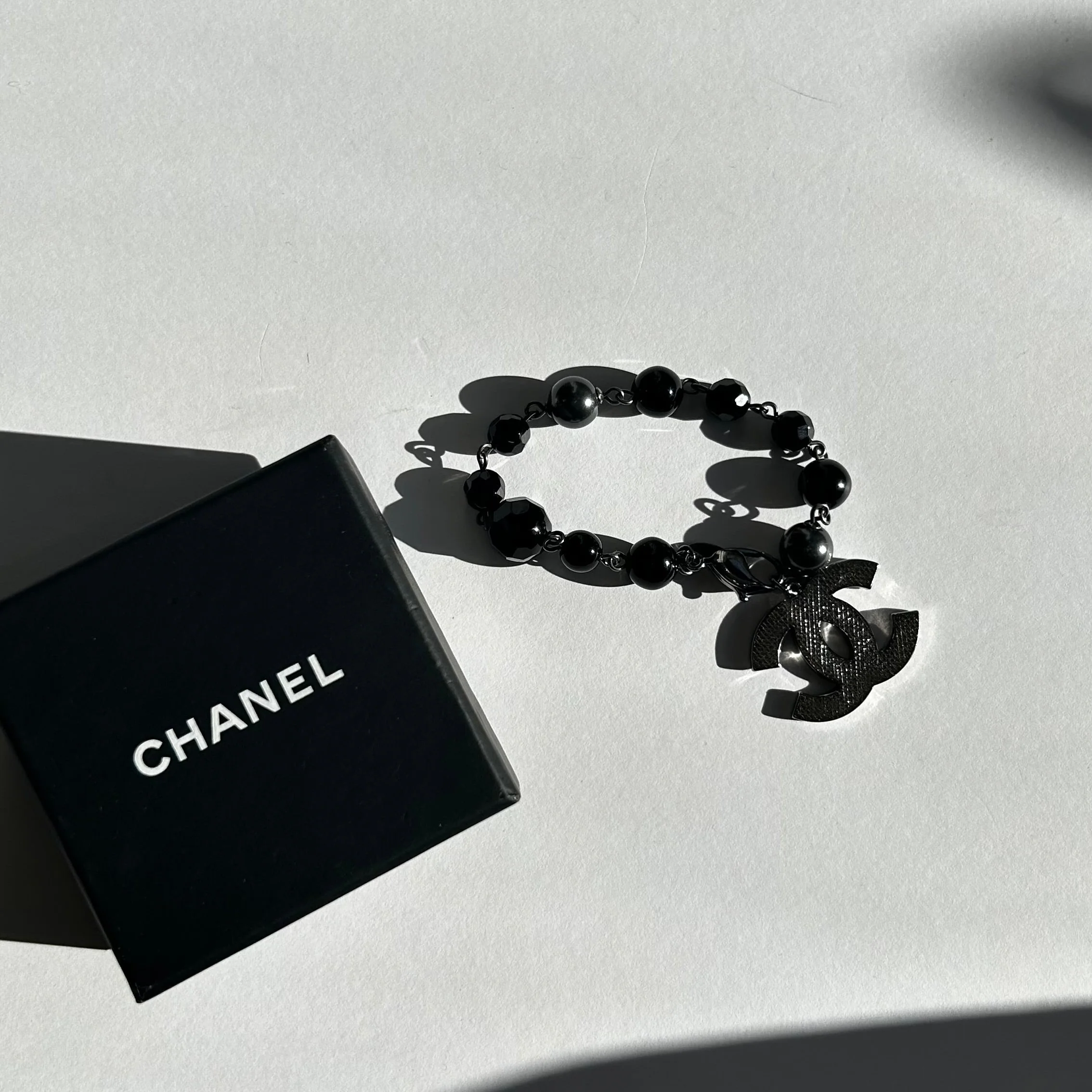 Chanel Black Faux Pearl Silver Tone CC Bracelet - Image 2