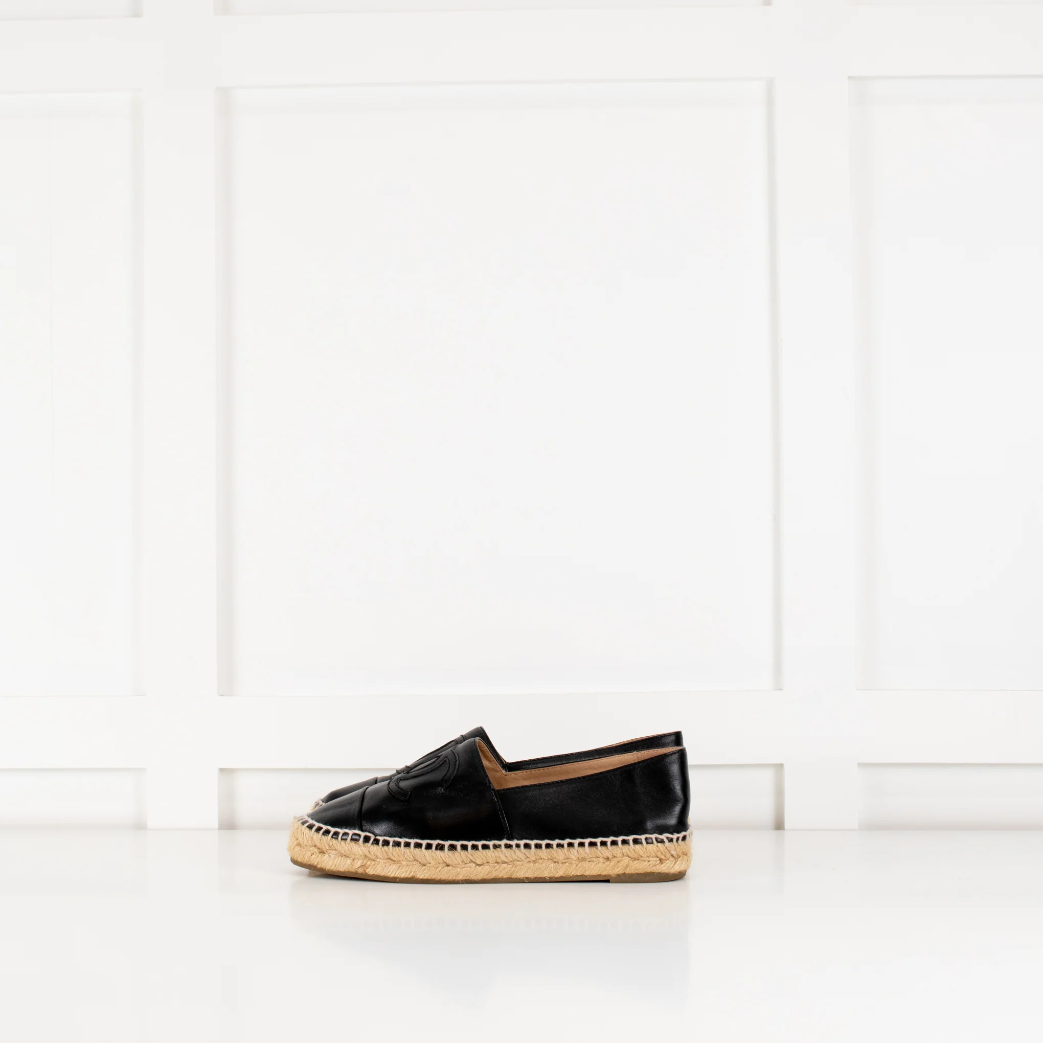 Chanel Black Lambskin Leather Espadrilles - Image 5