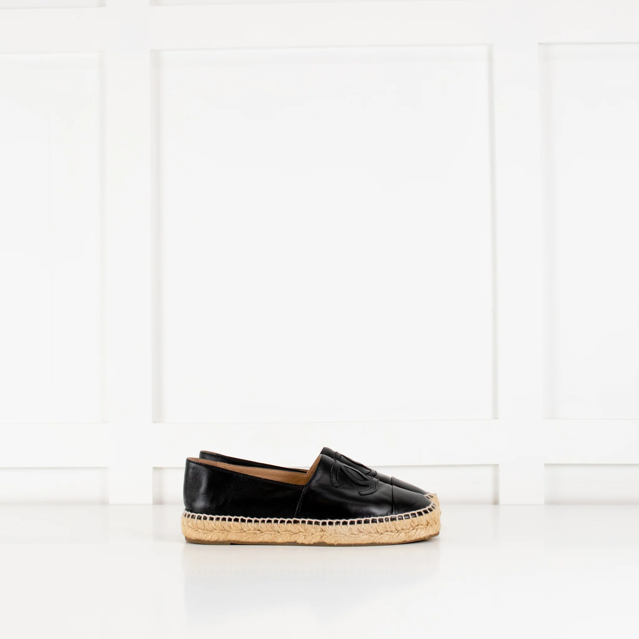 Chanel Black Lambskin Leather Espadrilles - Image 7
