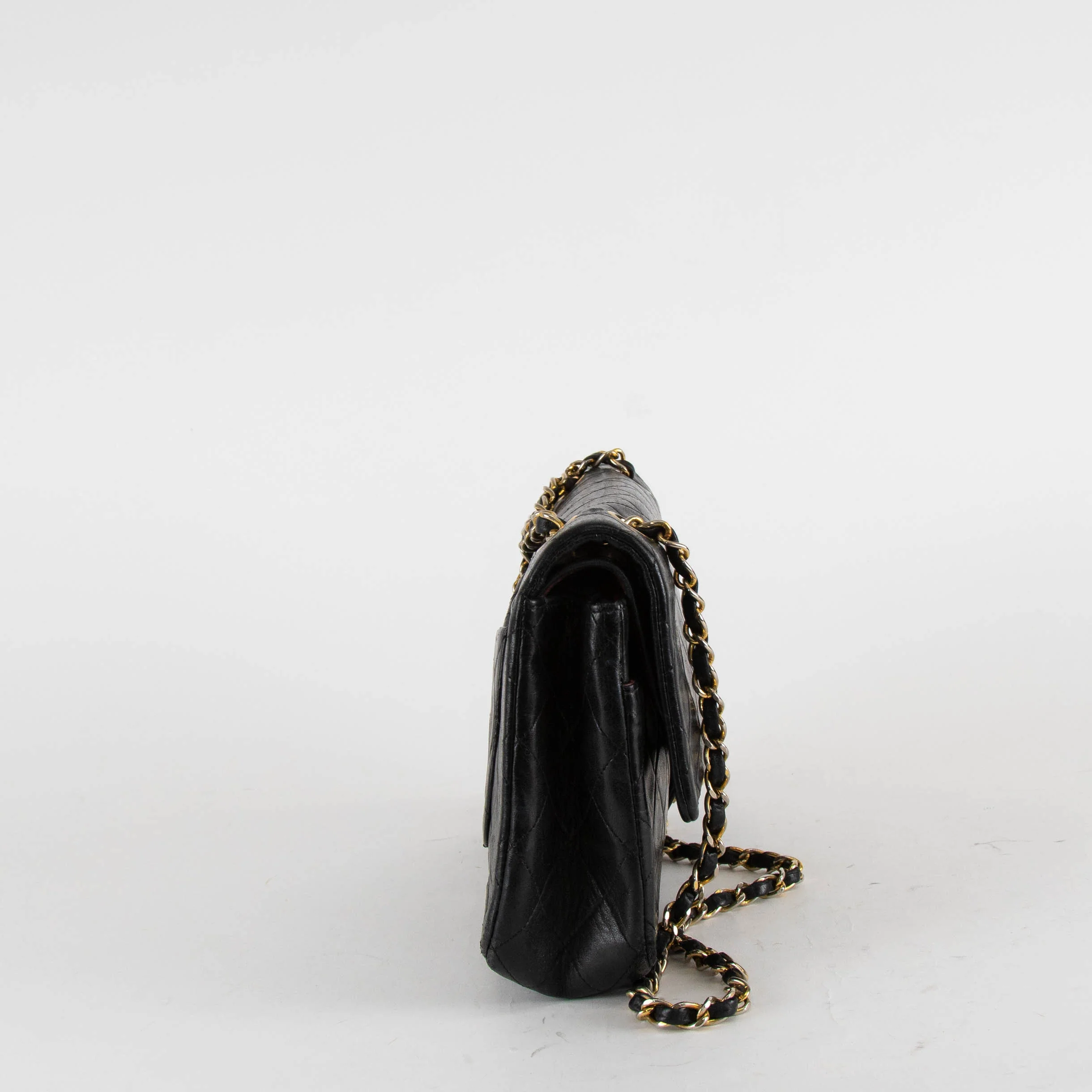 Chanel Black Lambskin Vintage Medium Double Flap Bag - Image 4