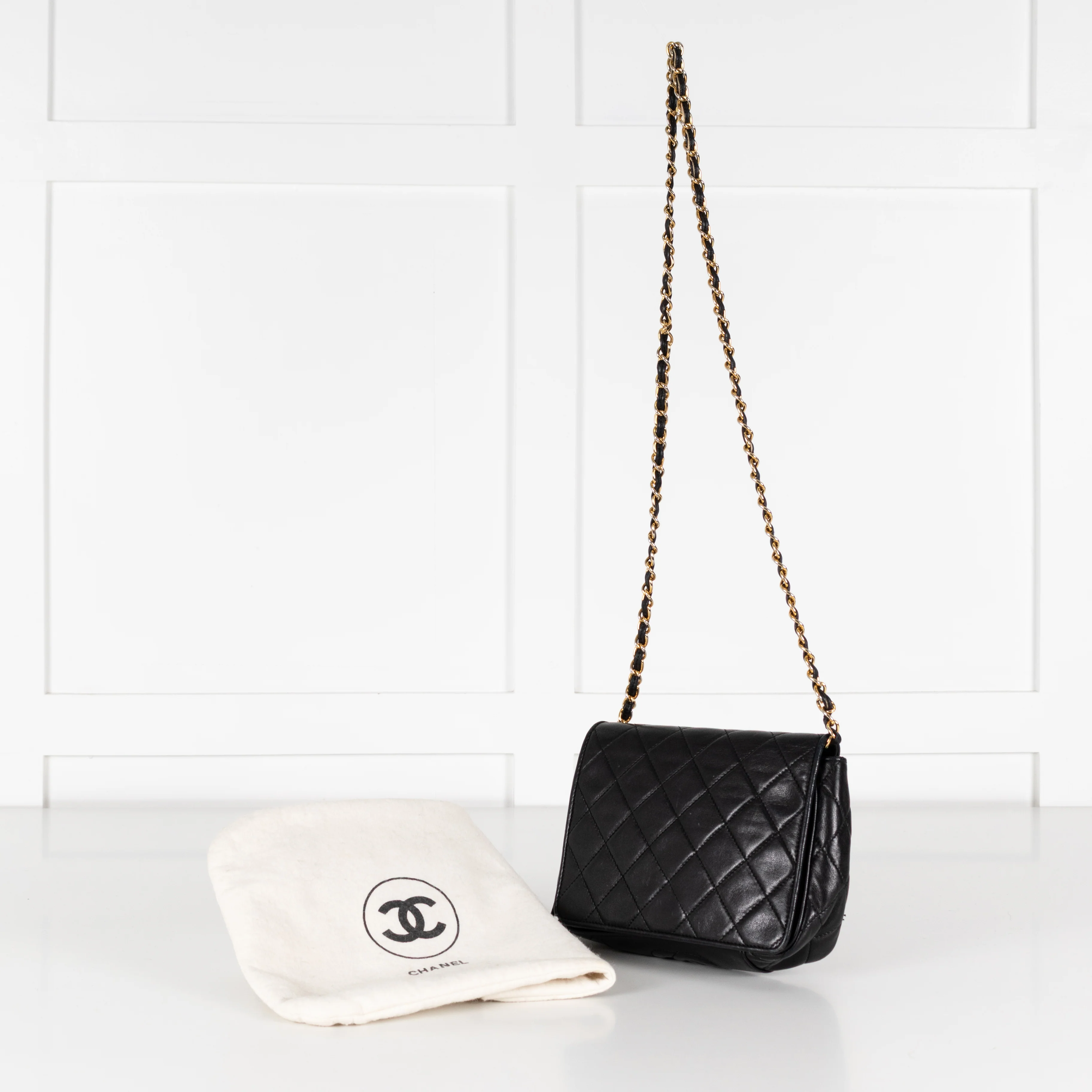 Chanel Black Vintage Quilted Flap Camera Bag - Image 2