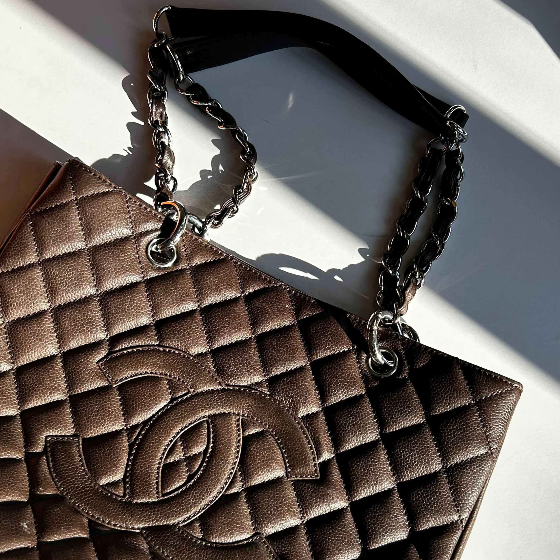 Chanel Chocolate Brown Caviar Leather Grand Shopper Tote - Image 9