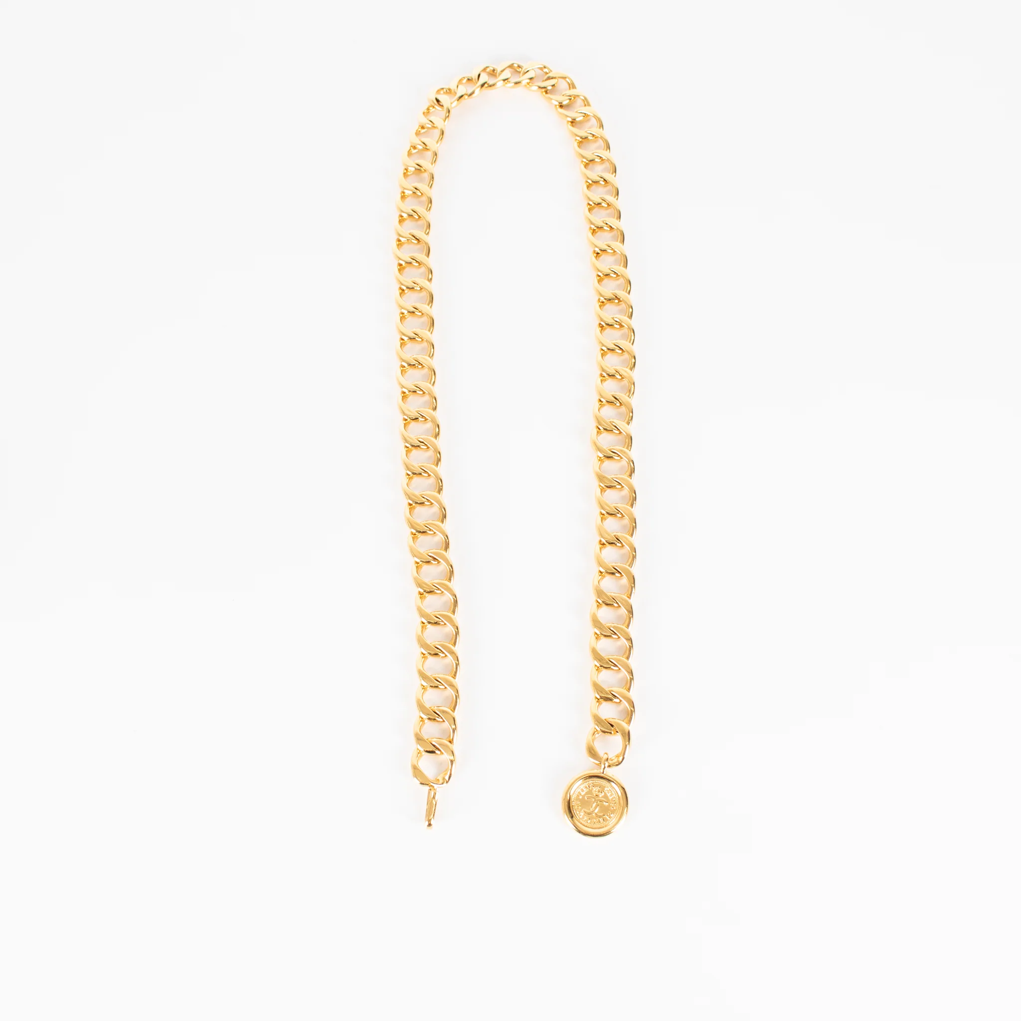 Chanel CC Medallion Chunky Chain Belt - Image 4